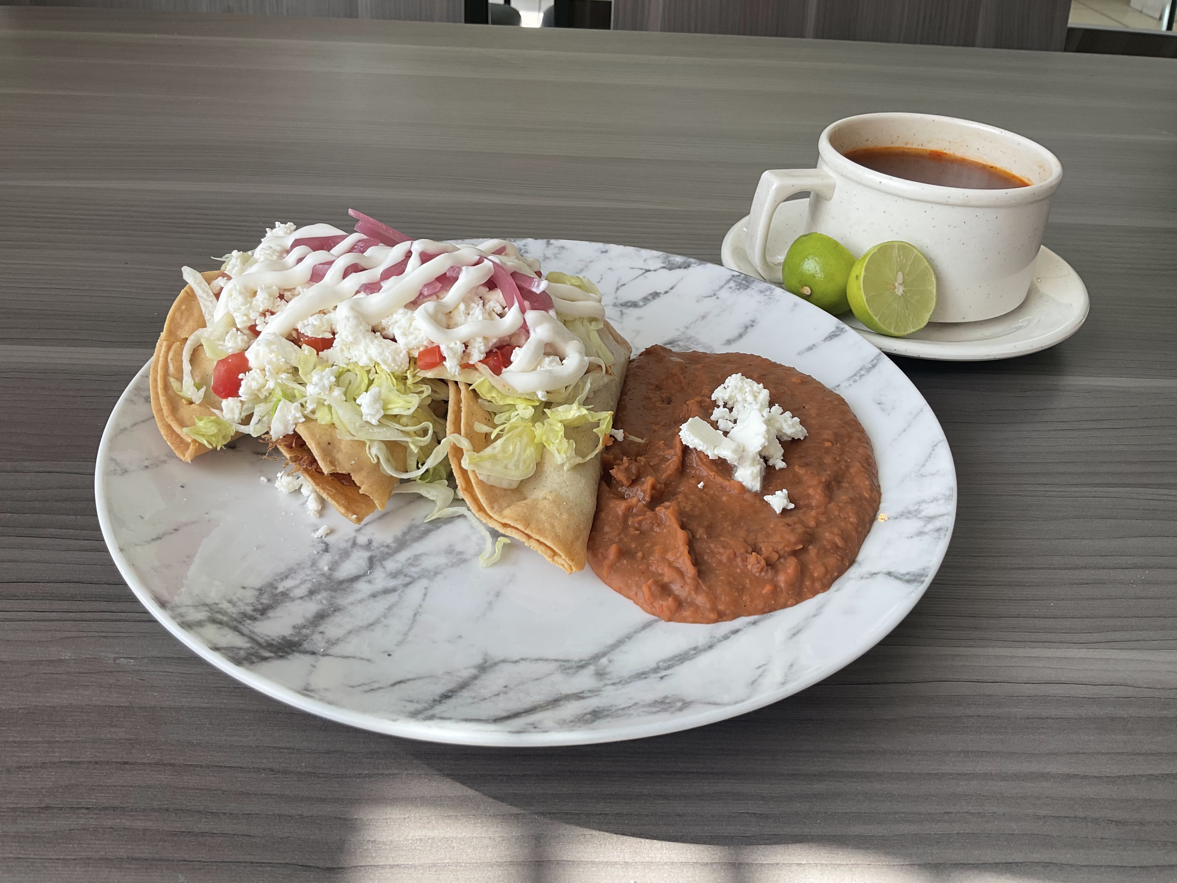 La Casa De La Nana Restaurant image 5