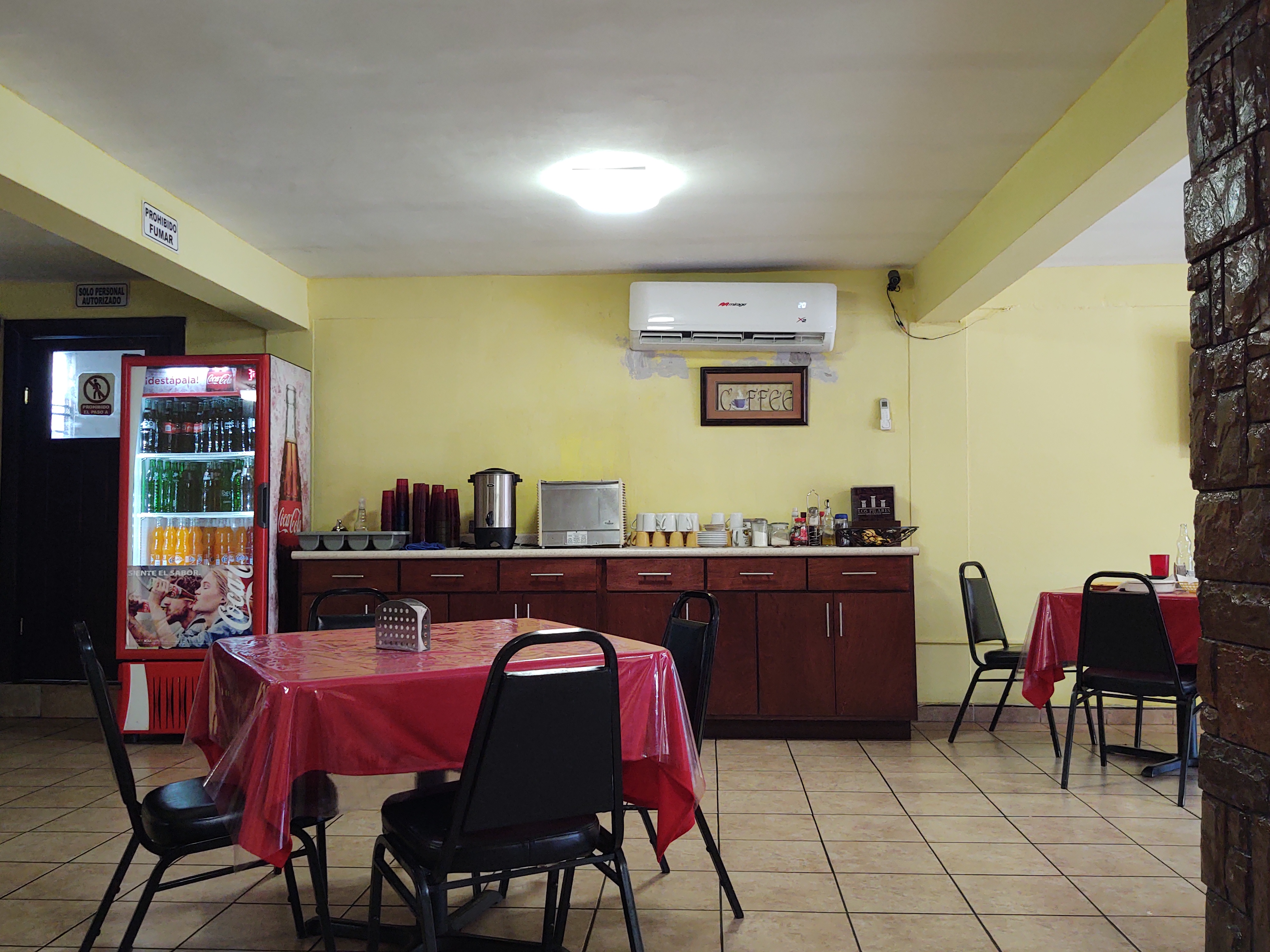 Los Pilares Restaurant image 10