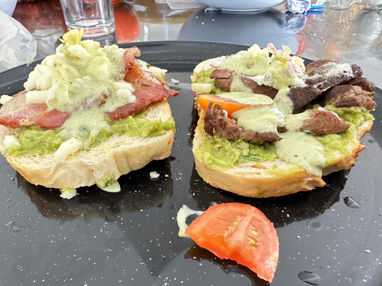 La Fugitiva Breakfast & Brunch image 7
