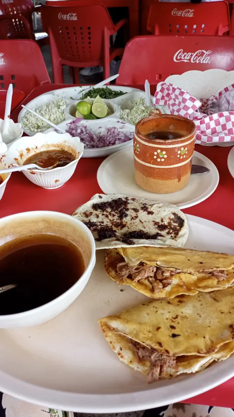 Birrieria "mi sueño" image 1
