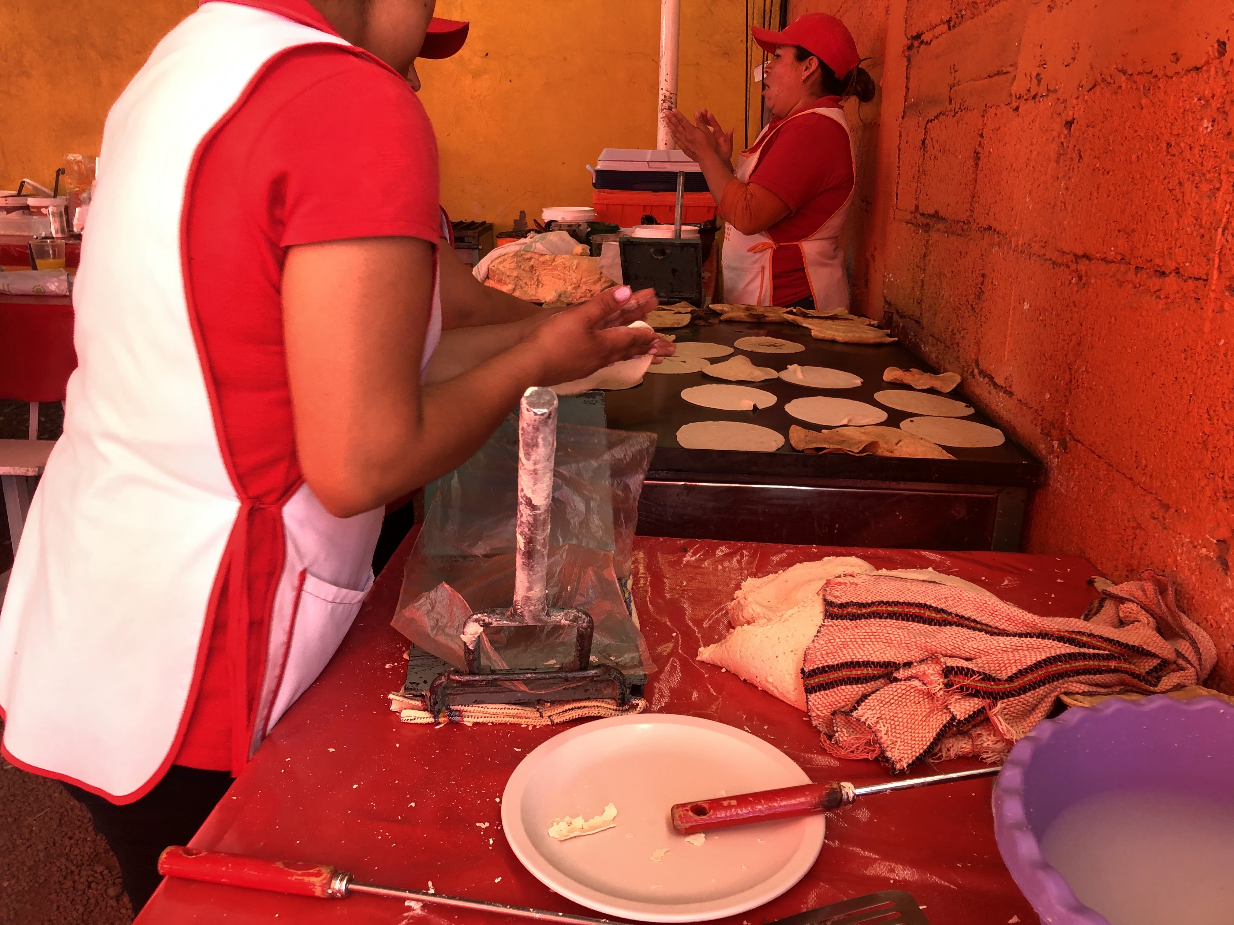 Barbacoa y Consomé ,Los Chequelos image 6