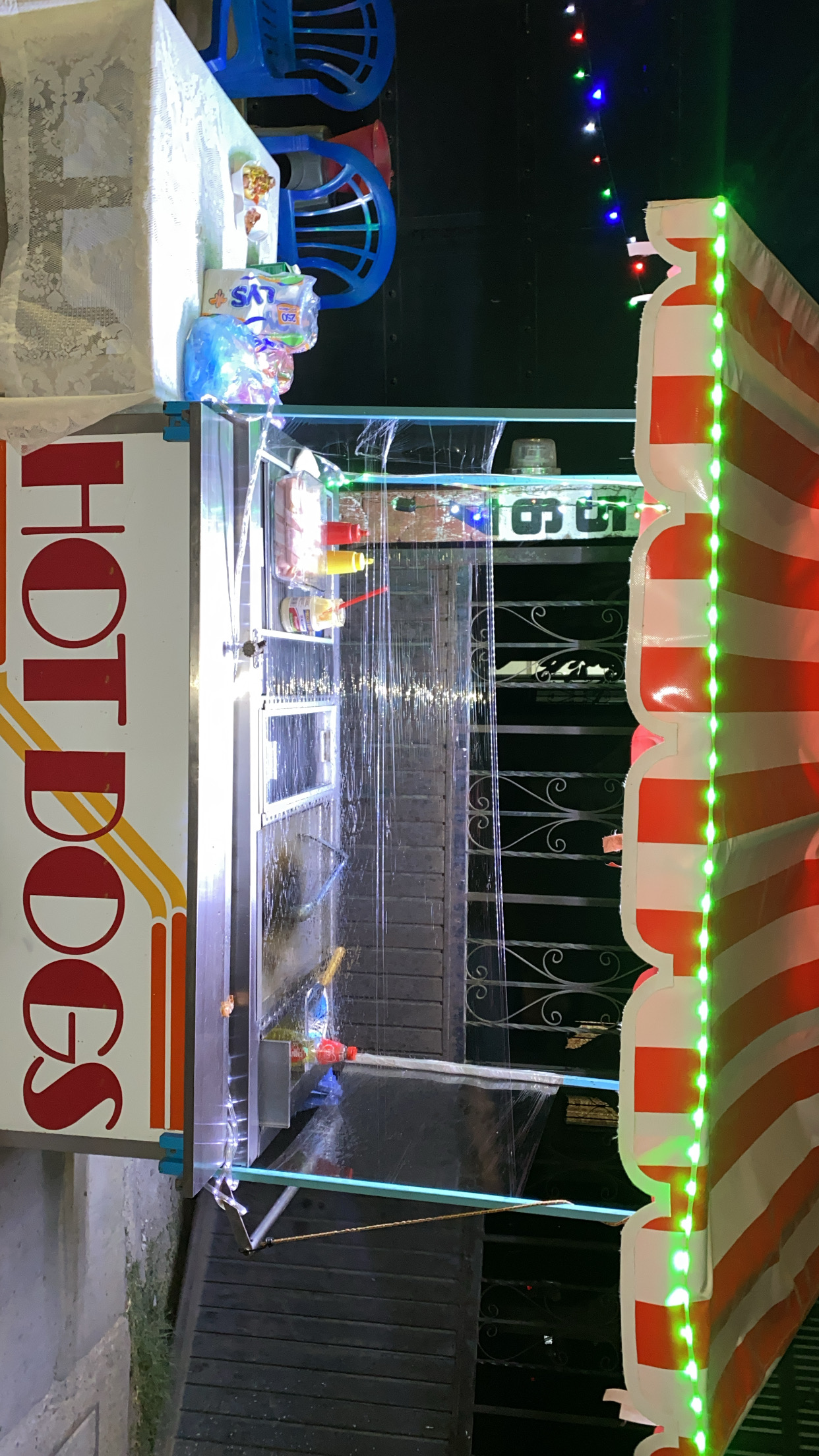 Emi’s hot dogs image 3