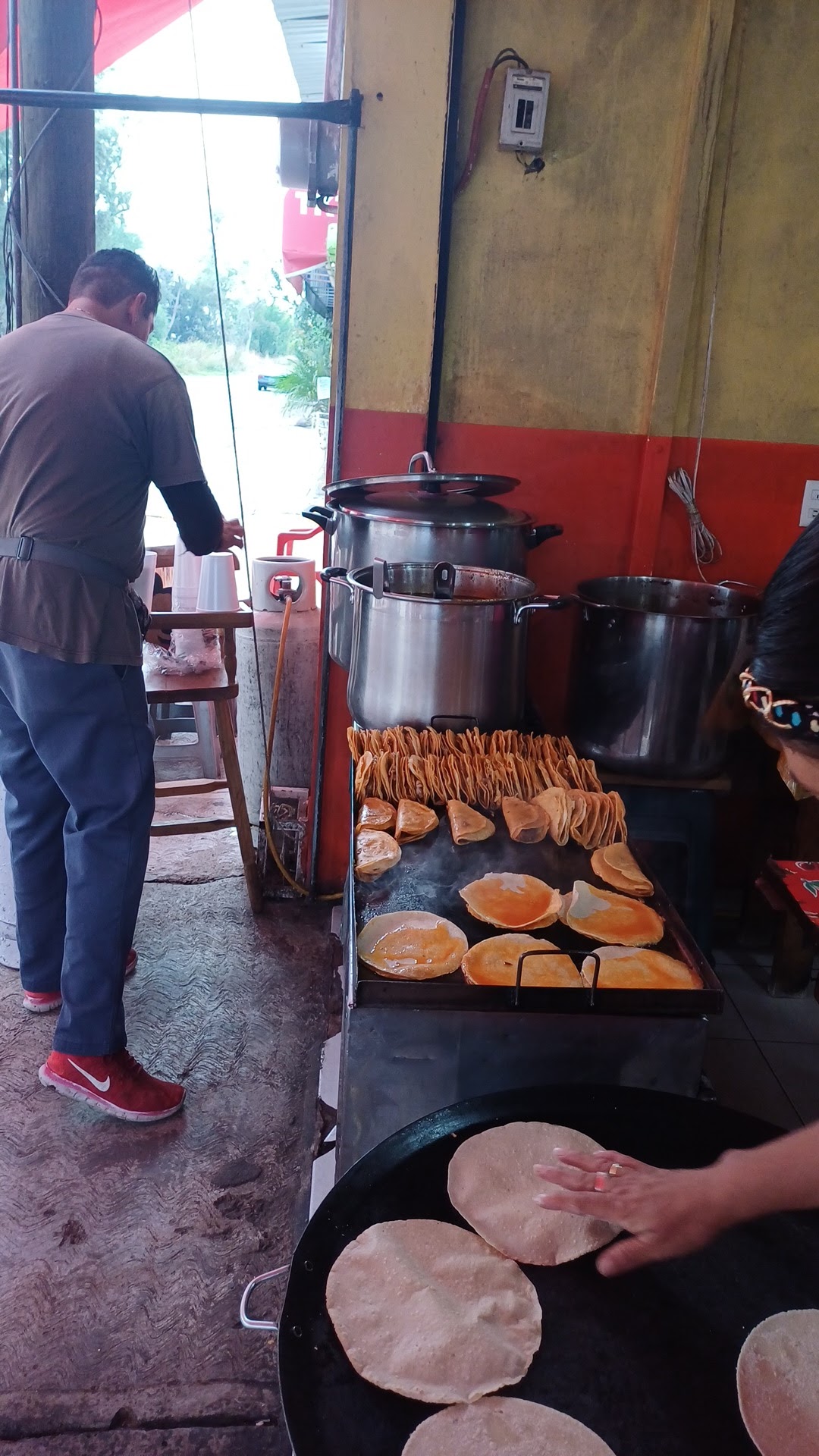 Barbacoa de Res "Gomez" image 3