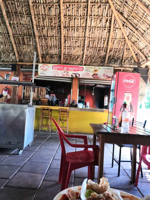 Buffet De Mariscos, Angostura La Palapa. image 1
