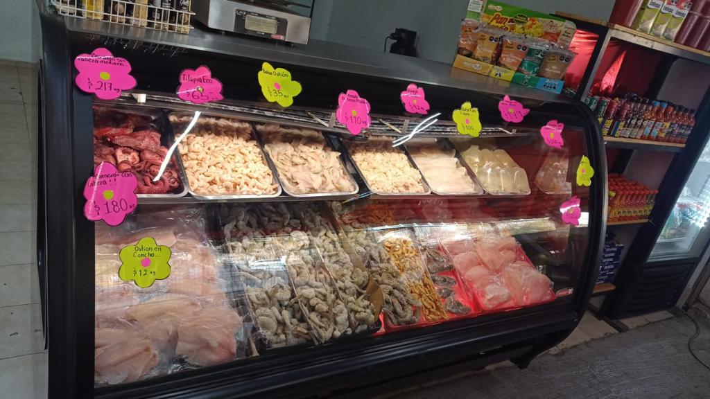 Pescaderia La Marina Fresnos image 3