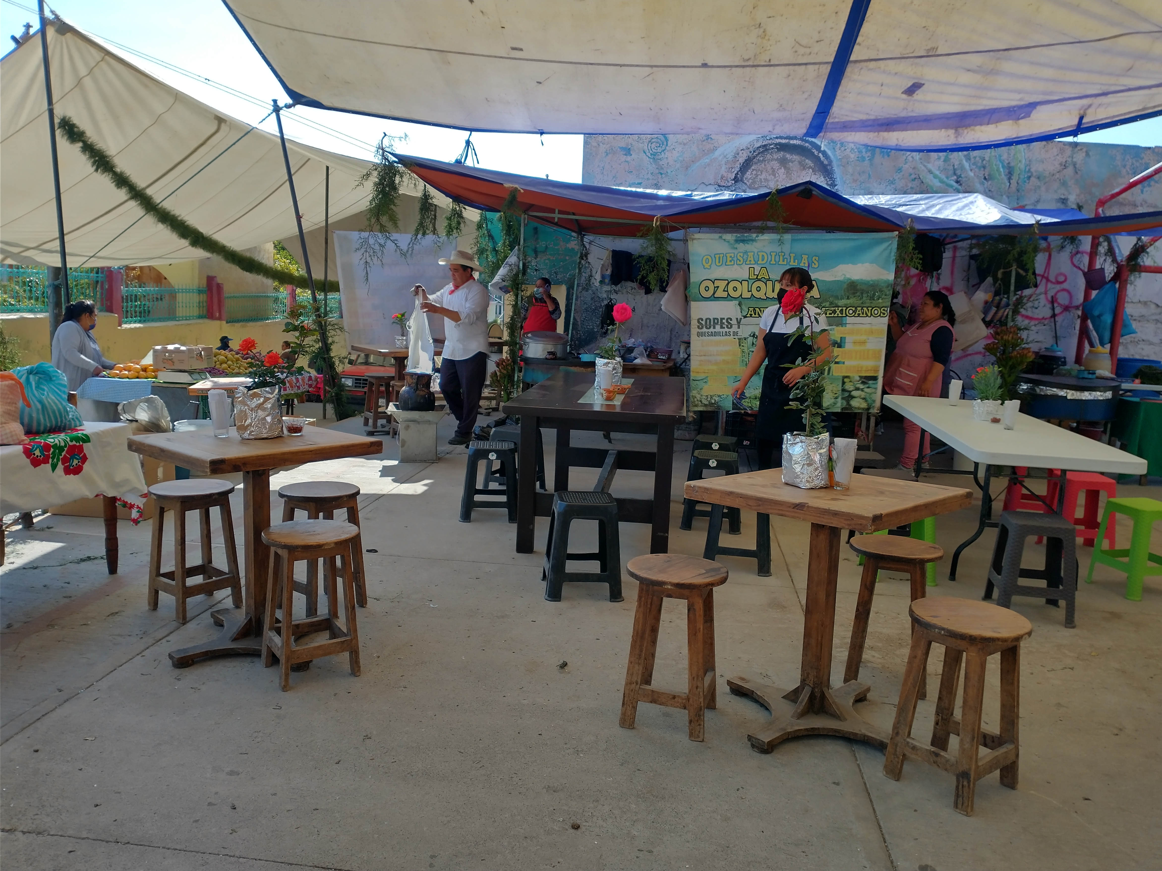 Quesadillas "La Ozolqueña" image 1