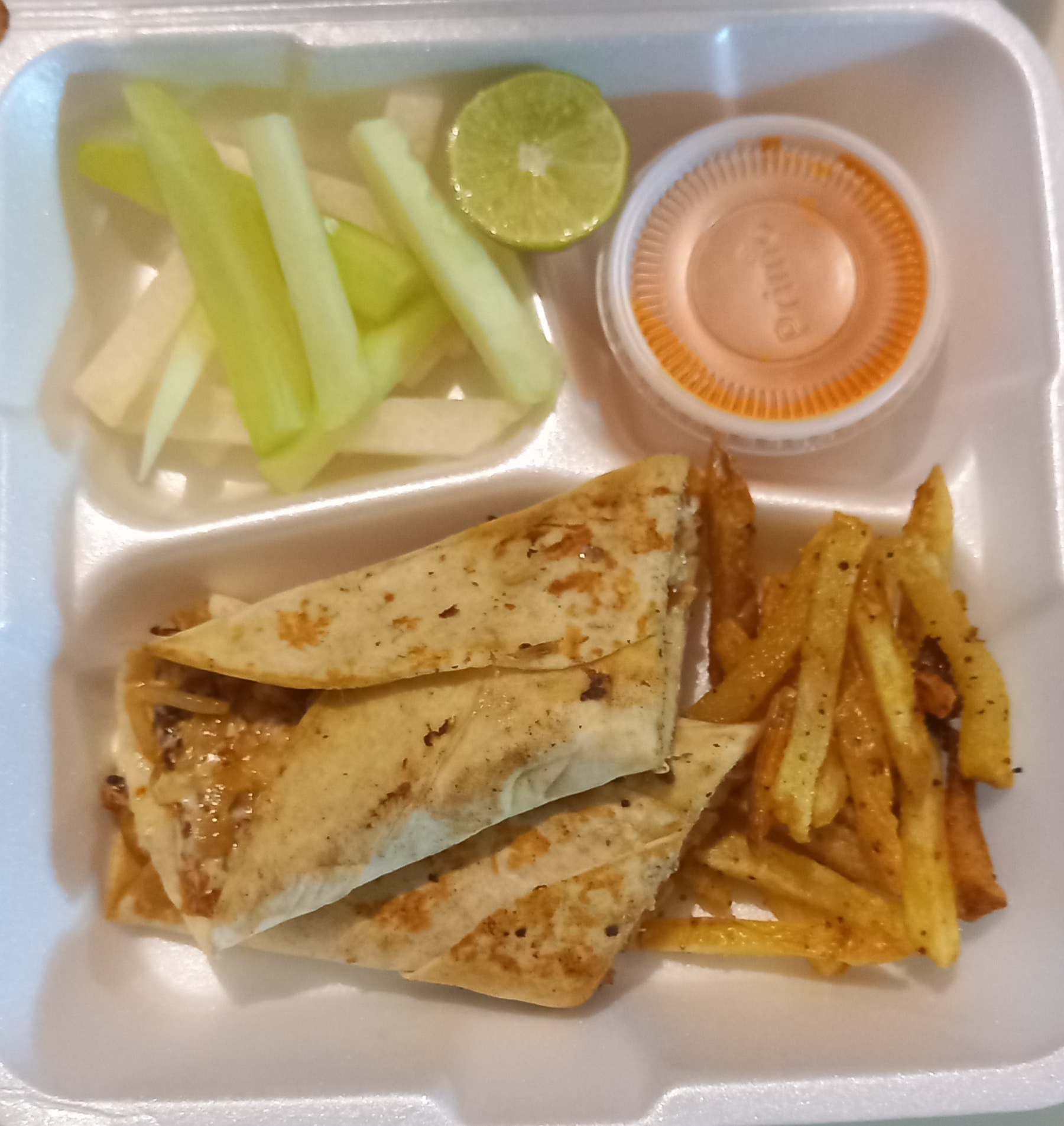 Alitas y hamburguesas El gorrión image 4