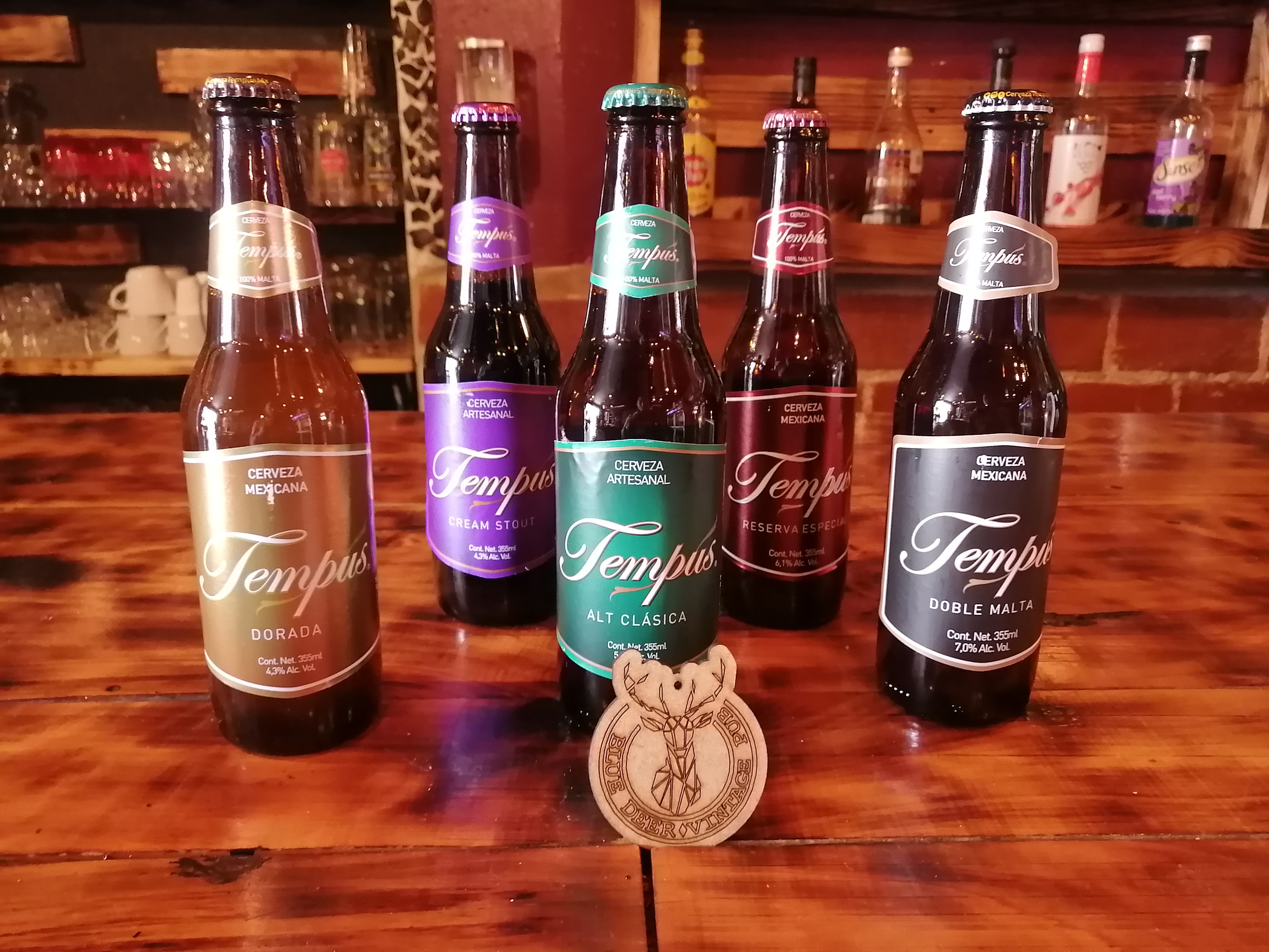 BLUE DEER VINTAGE PUB image 5