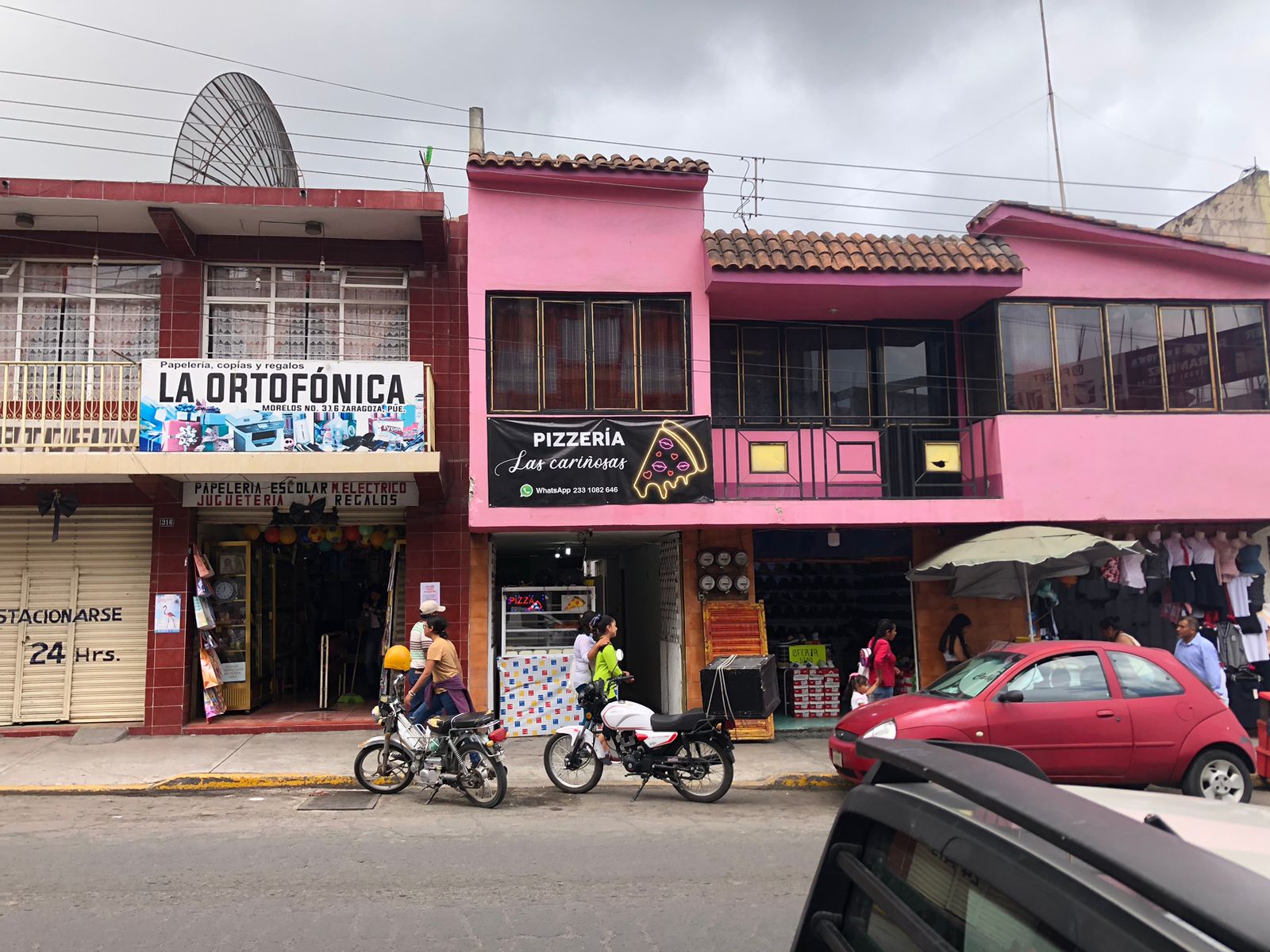 Pizzería "Las cariñosas" image 1