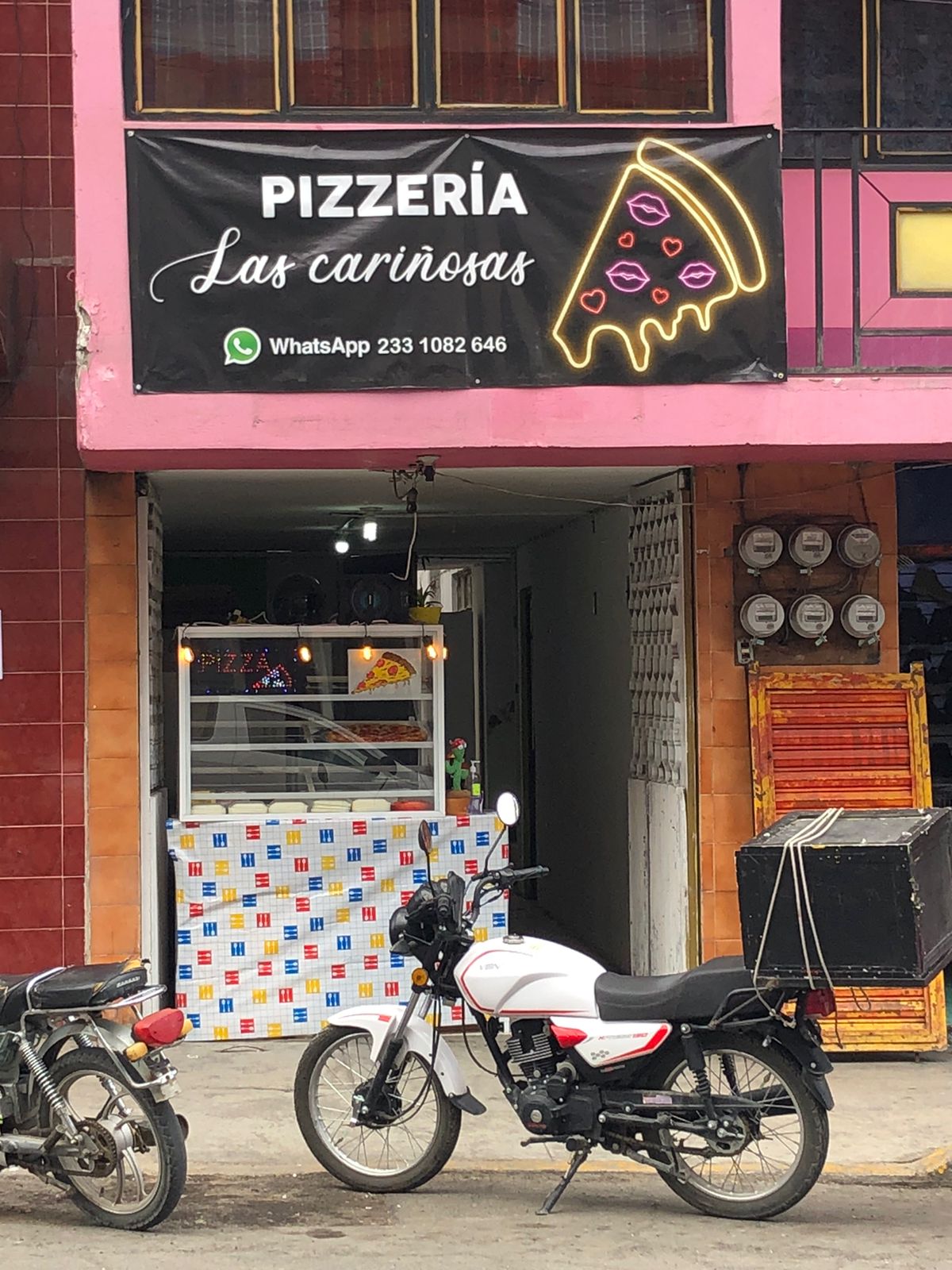 Pizzería "Las cariñosas" image 8