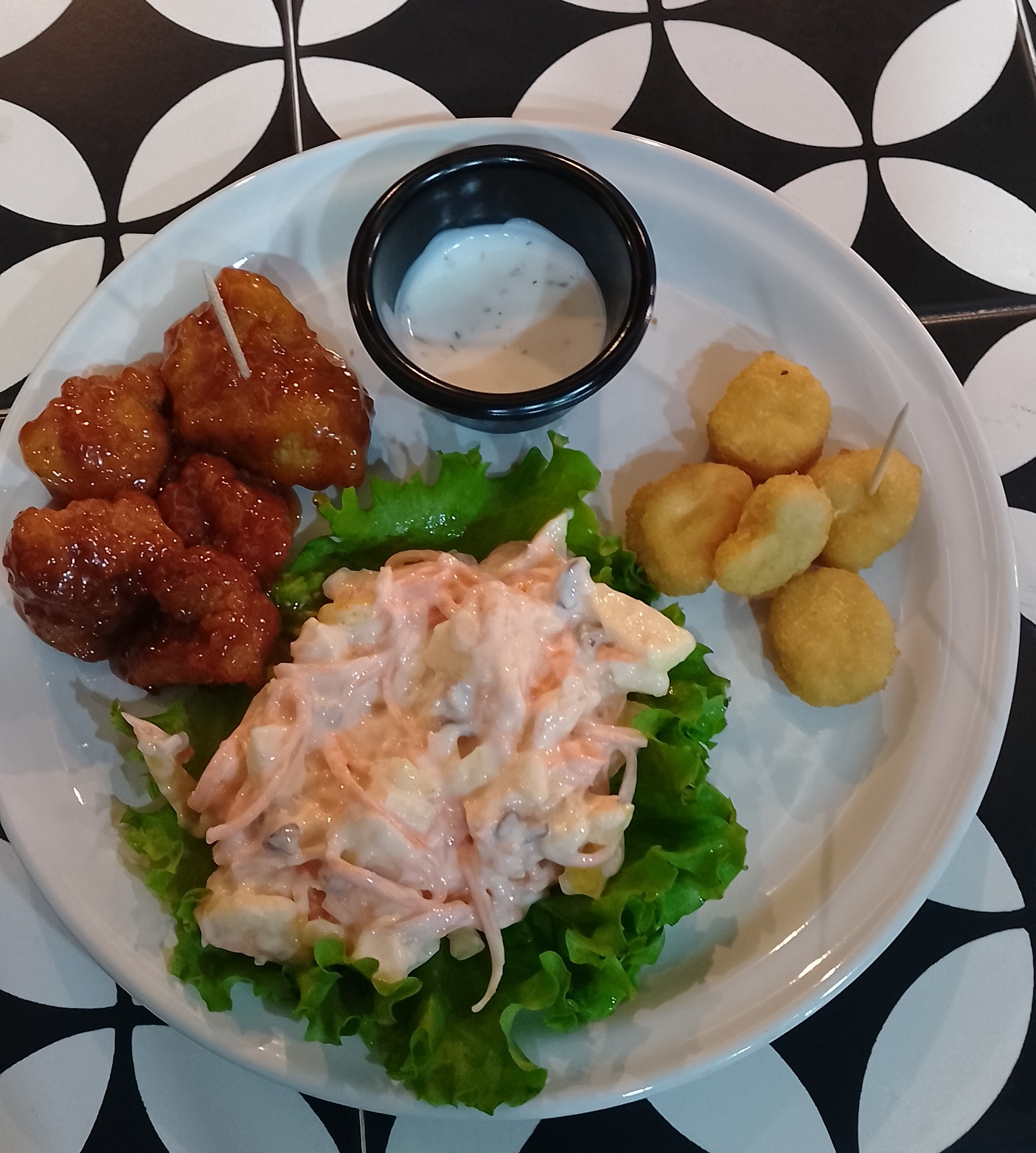 Aleli's drinks & snacks image 4