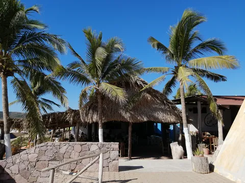Mariscos chee chee image 4