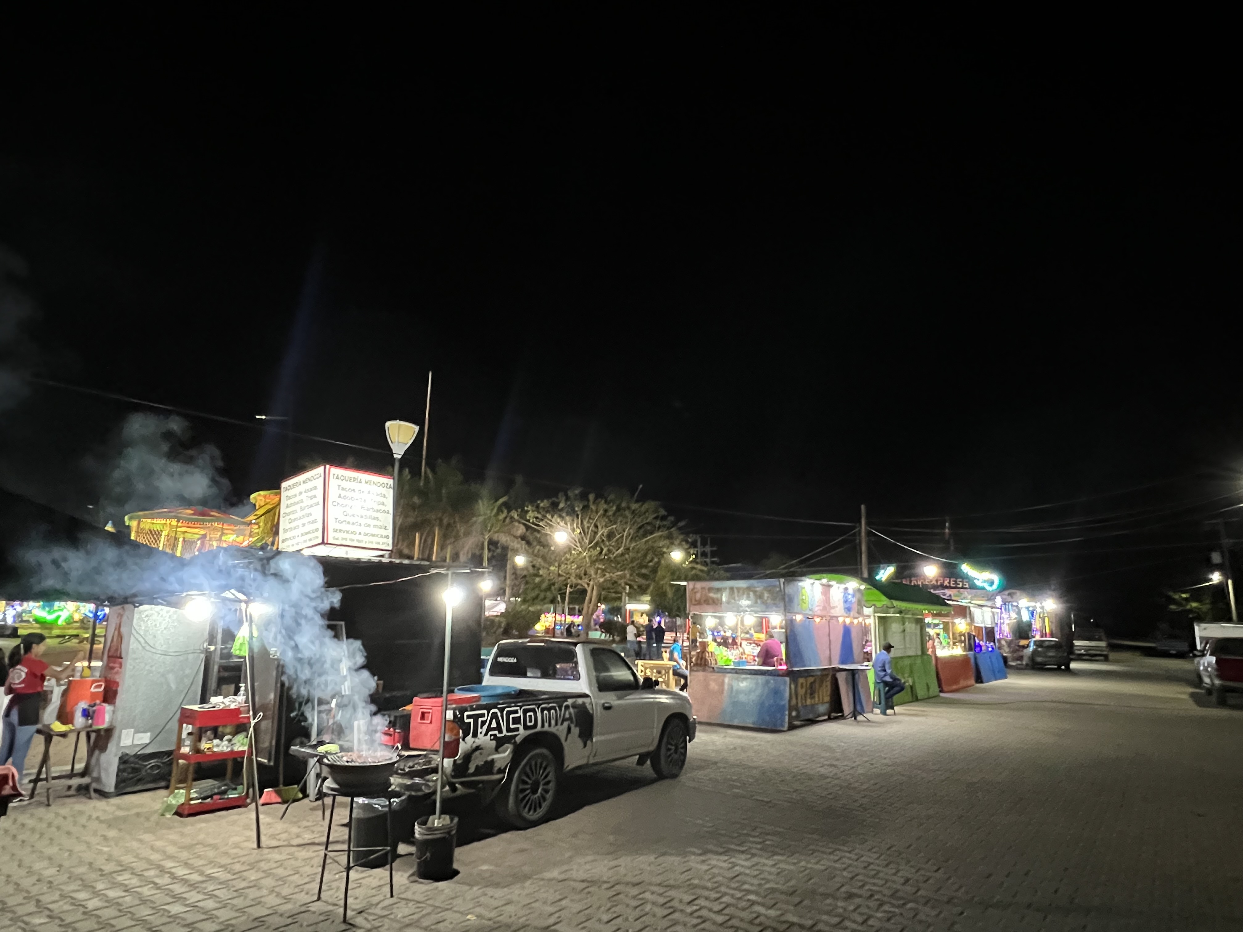 Taquería Mendoza image 3