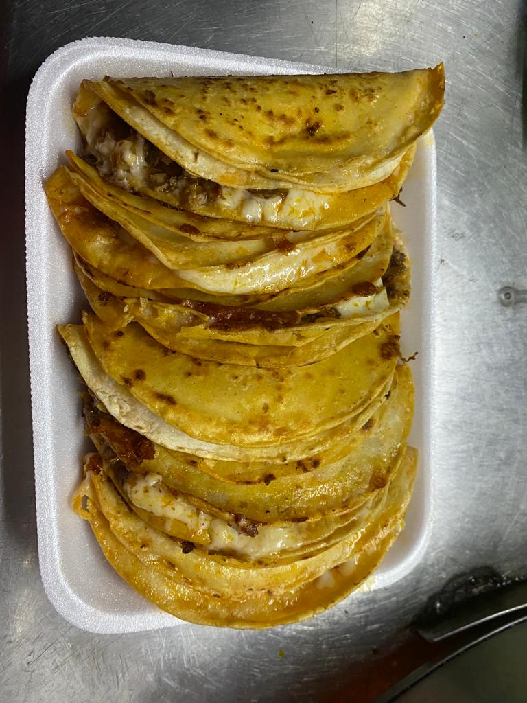 Taquería Mendoza image 6