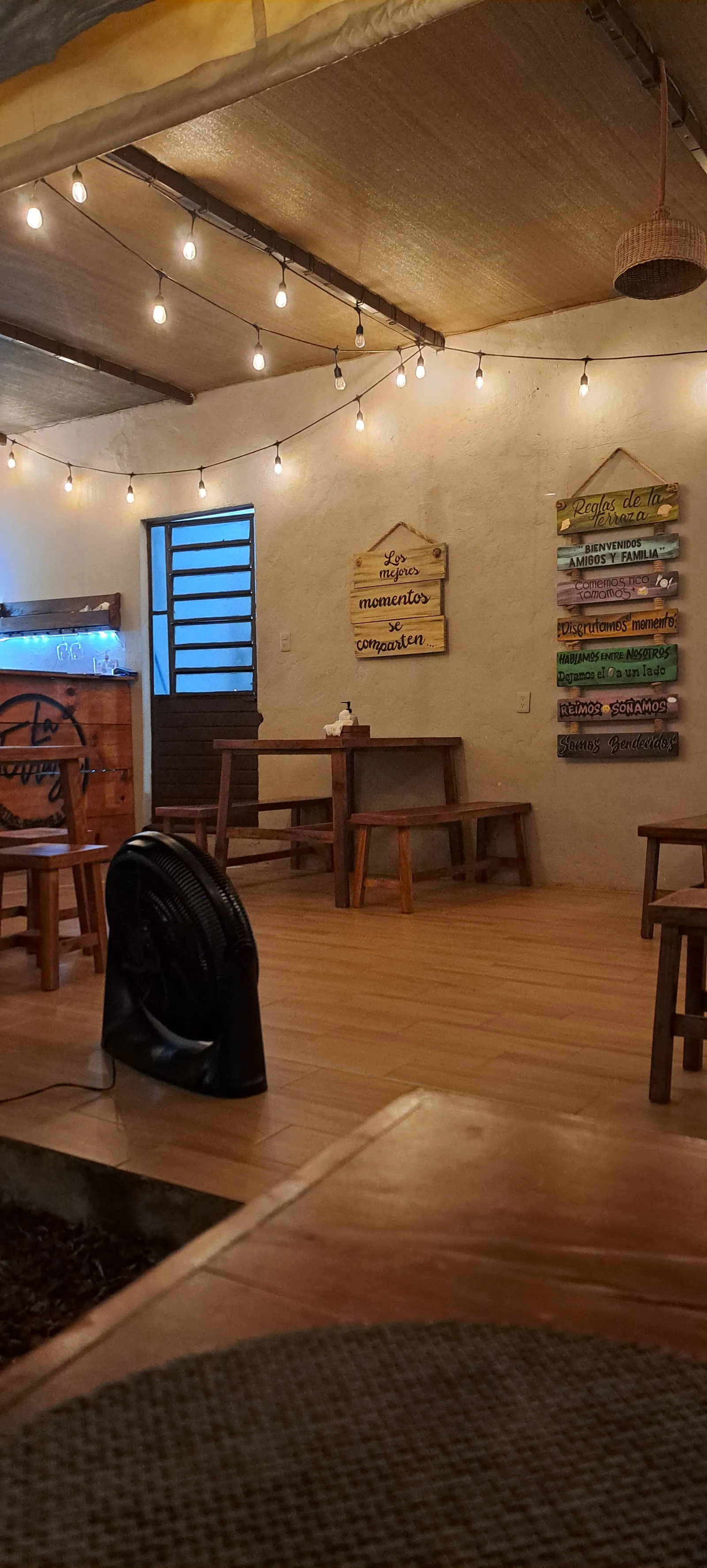 La Terraza image 10