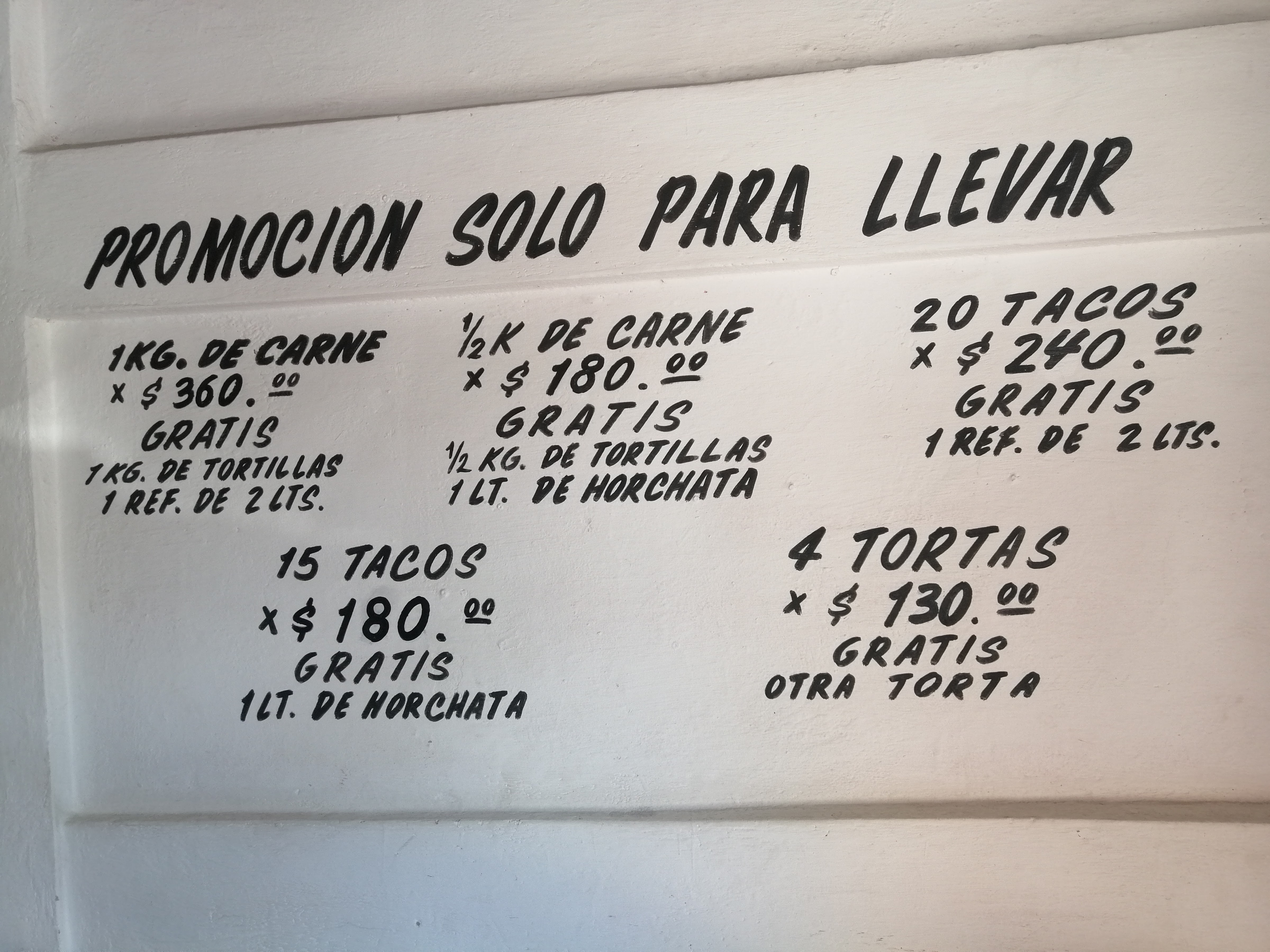 TAQUERIA El GÜERO image 4