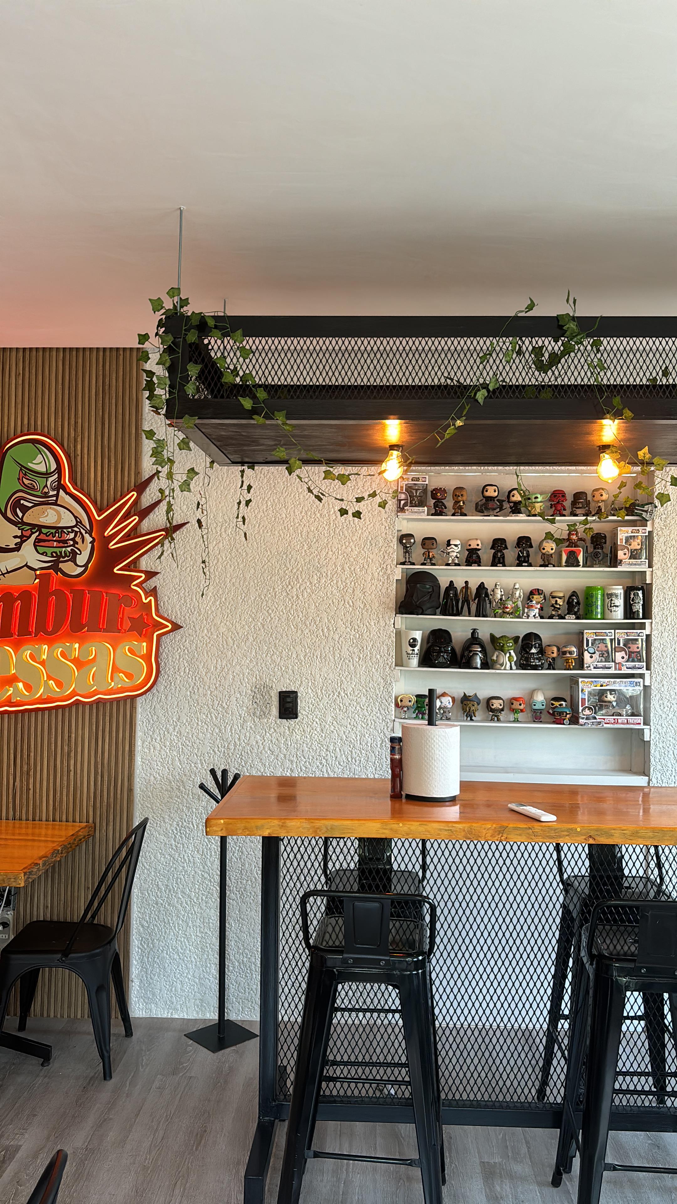 Las Hamburgruessas image 1