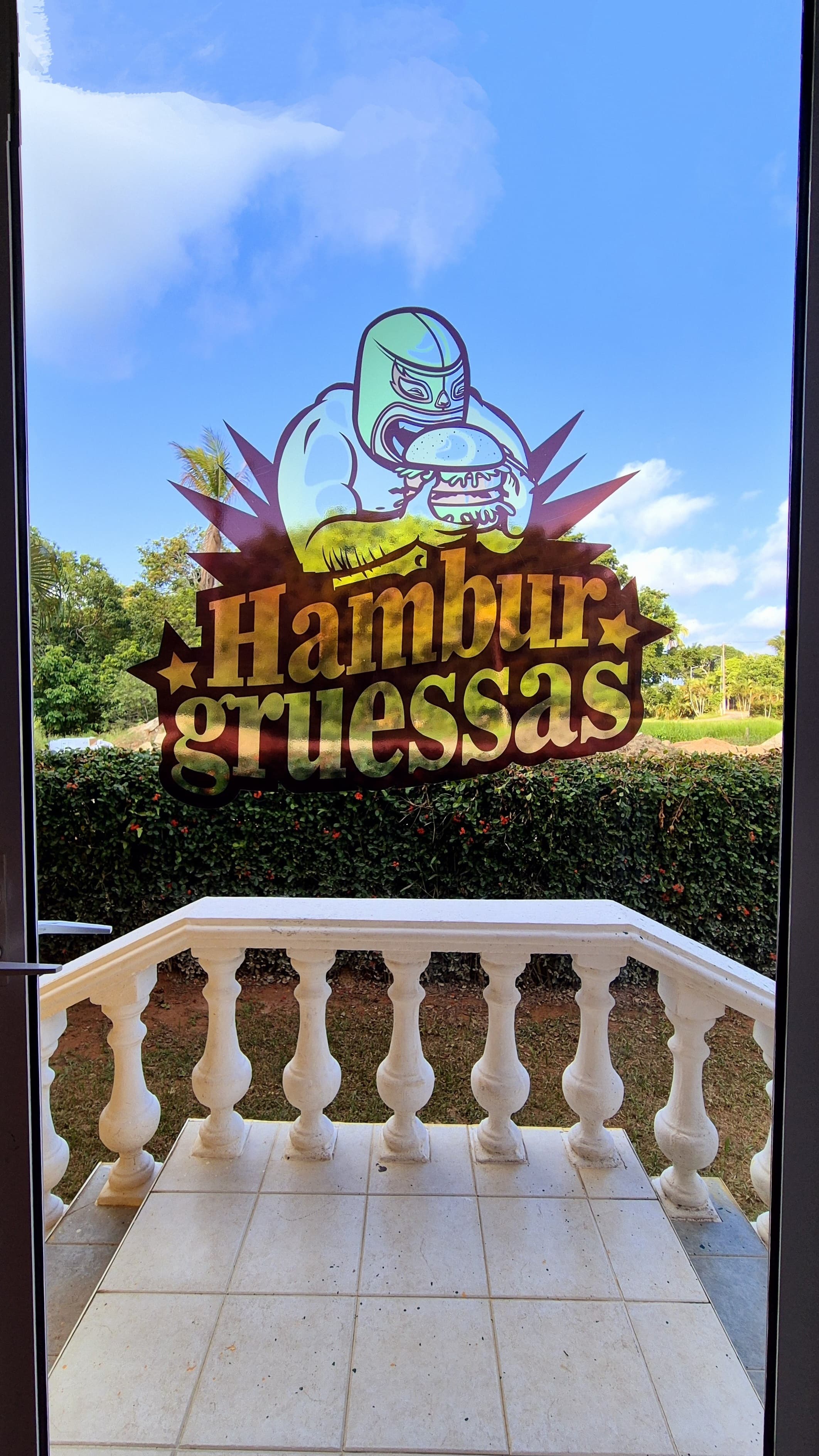 Las Hamburgruessas image 5