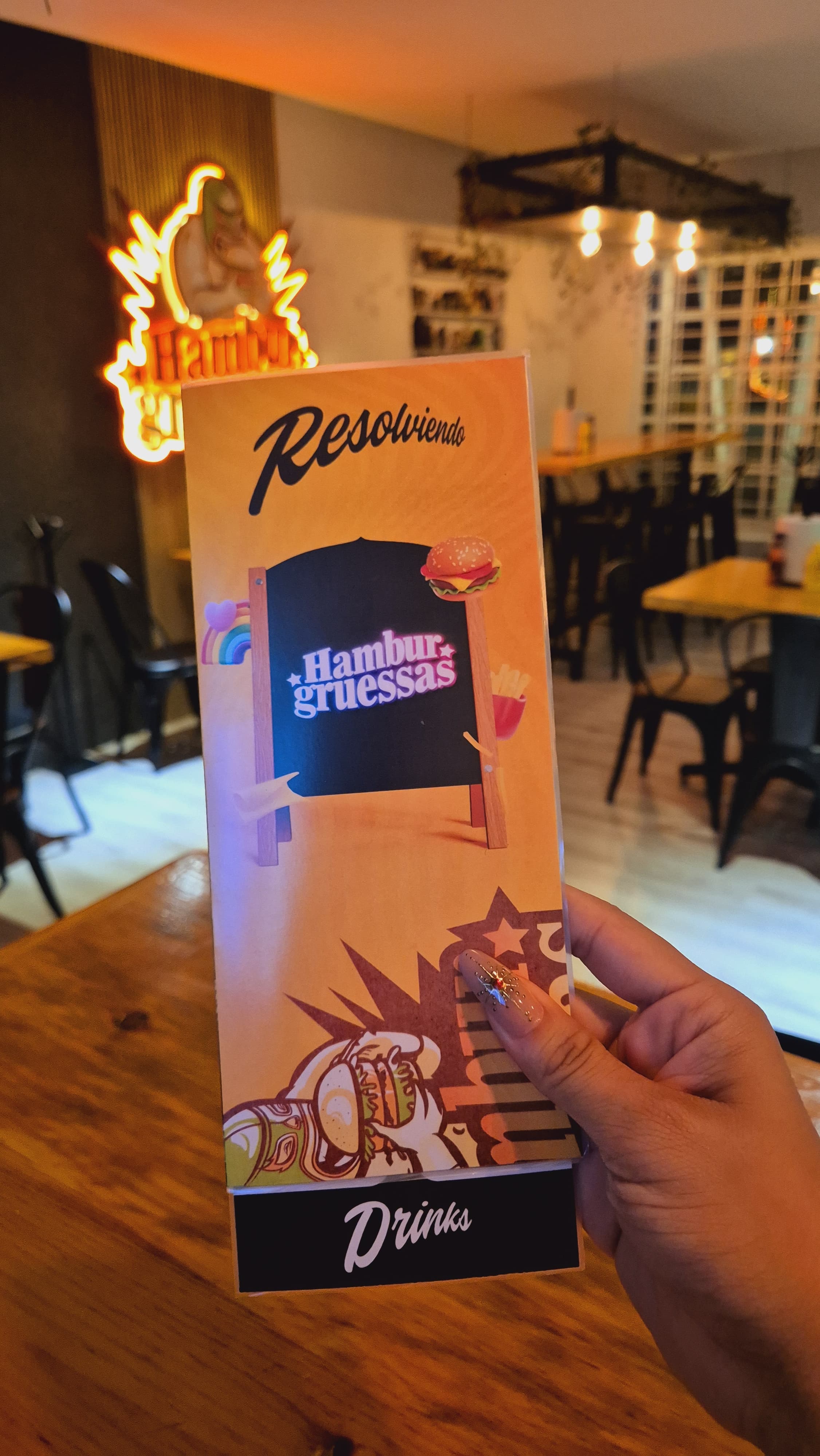 Las Hamburgruessas image 8