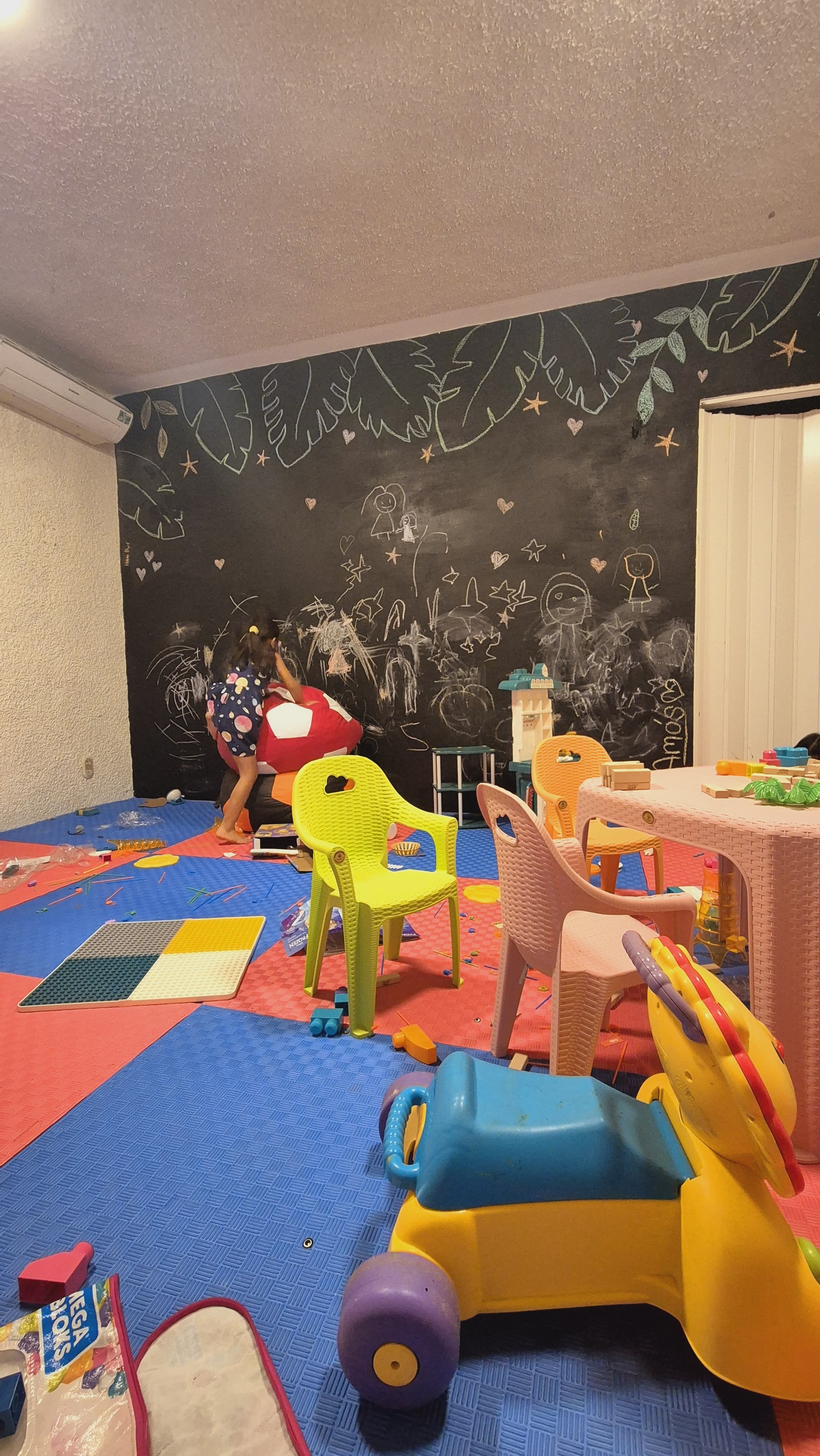 Las Hamburgruessas image 9