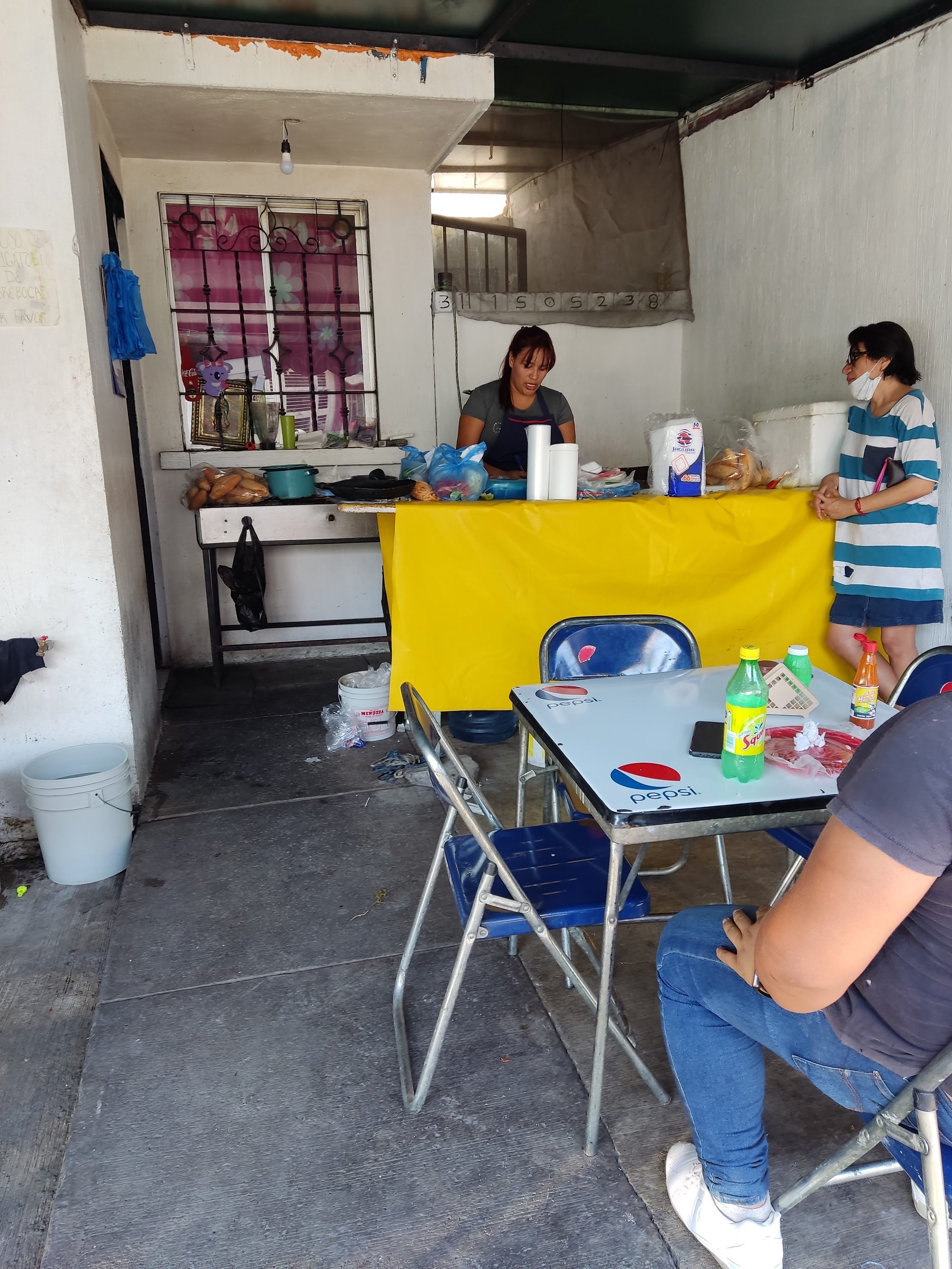 Tacos de carnitas Beto's image 4