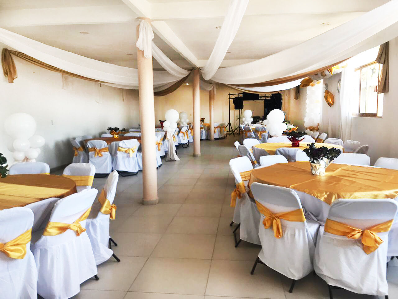 Salón Rey image 1