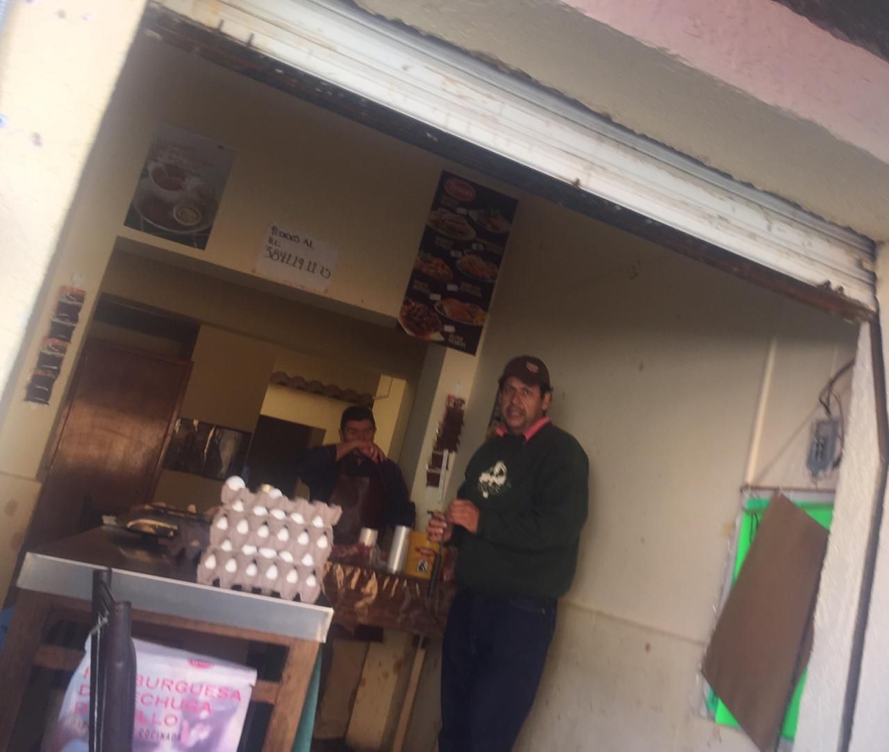 Taqueria salsa roja image 2