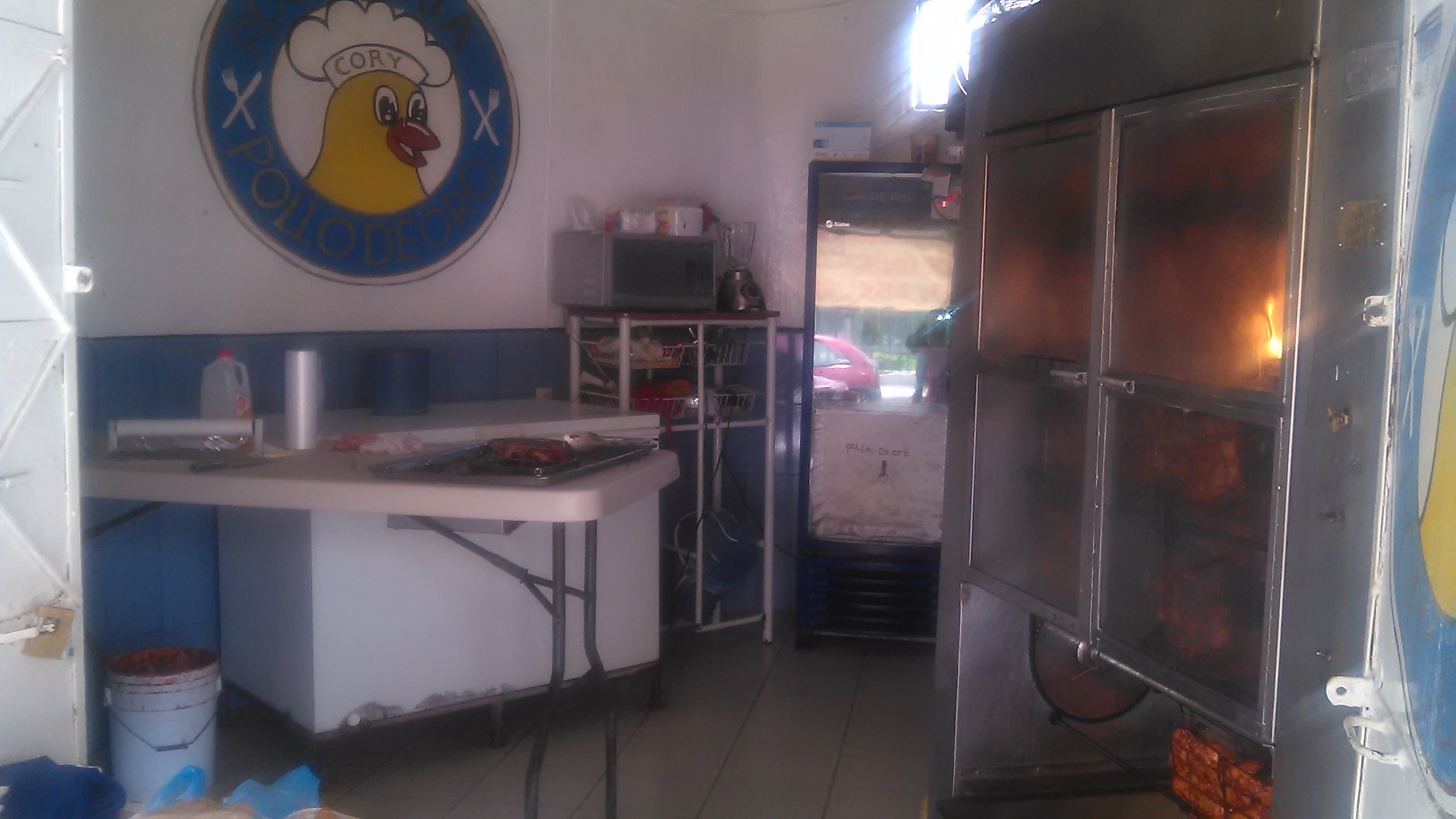 Rosticeria El Pollo De Oro image 1