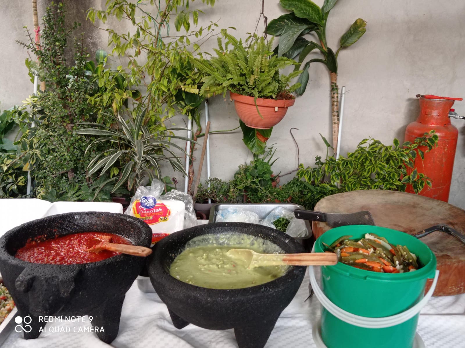 Tacos de carnitas Los Cuñados image 8