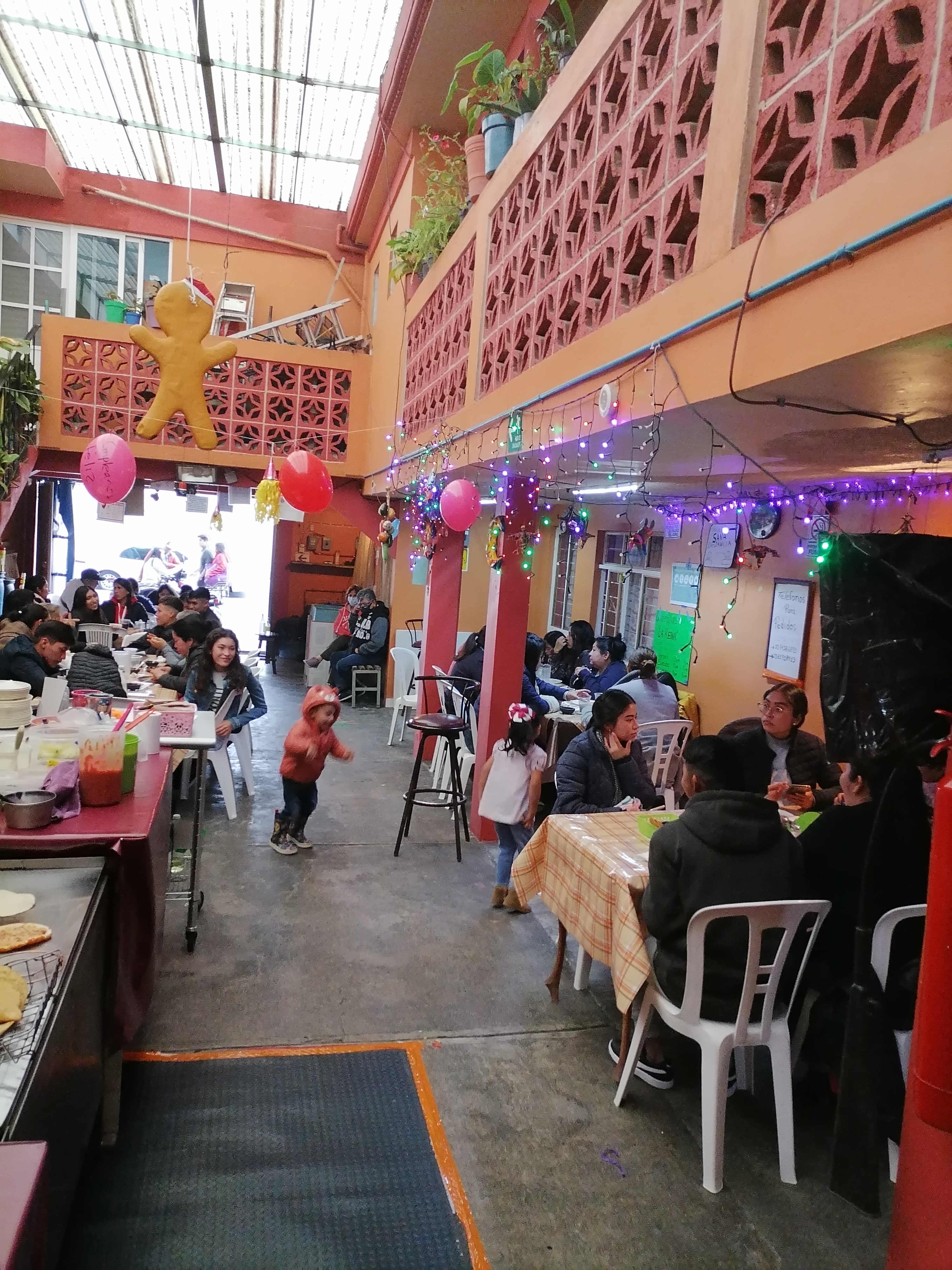 "Quesadillas La Reyna" image 3