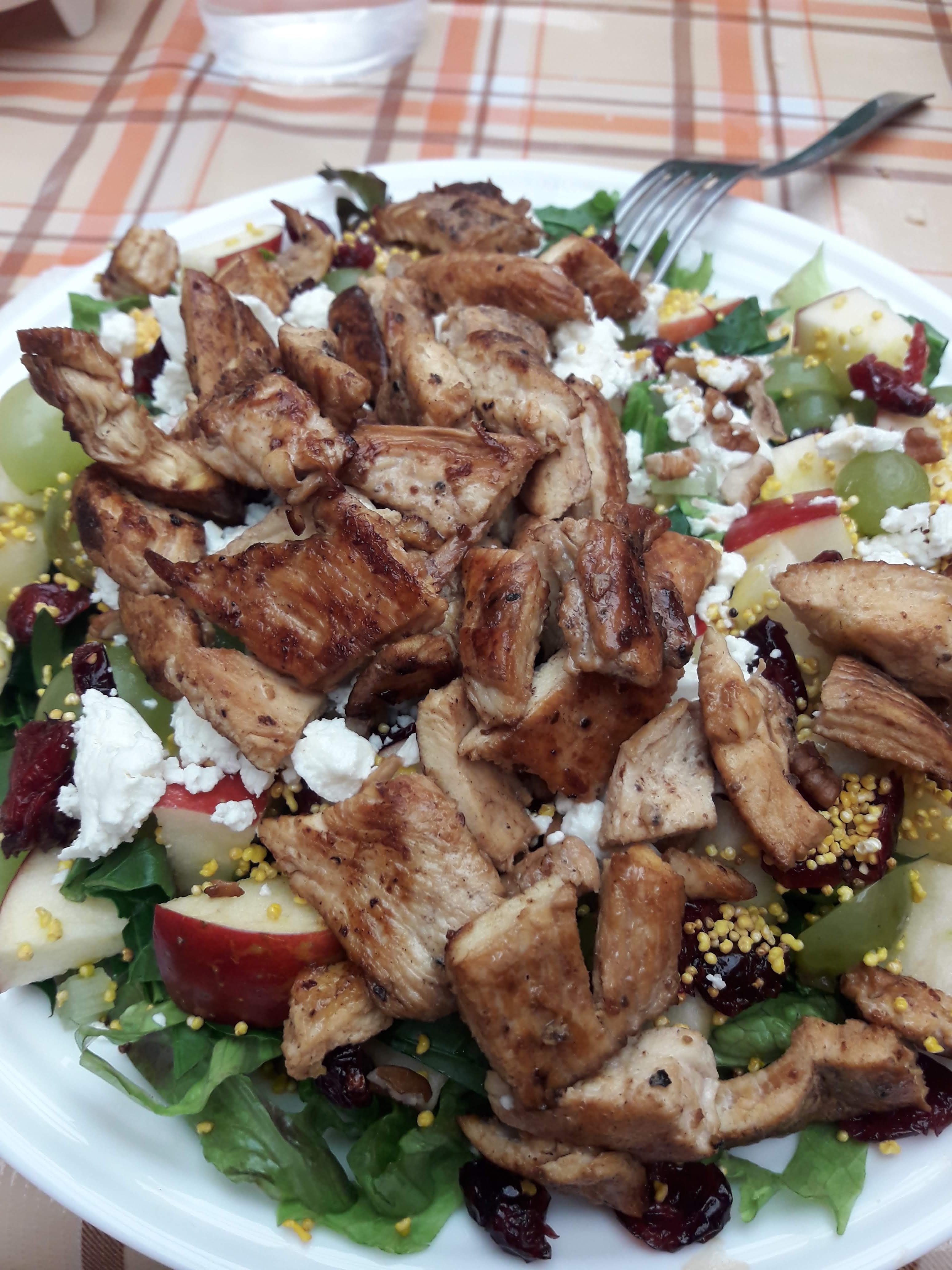 "Quesadillas La Reyna" image 10