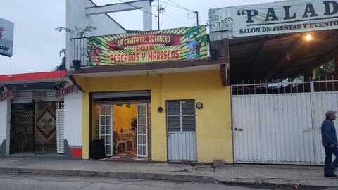 La Casita del Botanero image 7