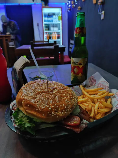 La Rustica Hamburguesas & + image 7