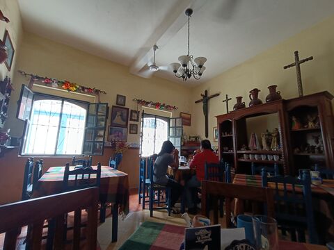 Fonda "La Sazón del Recuerdo." image 6