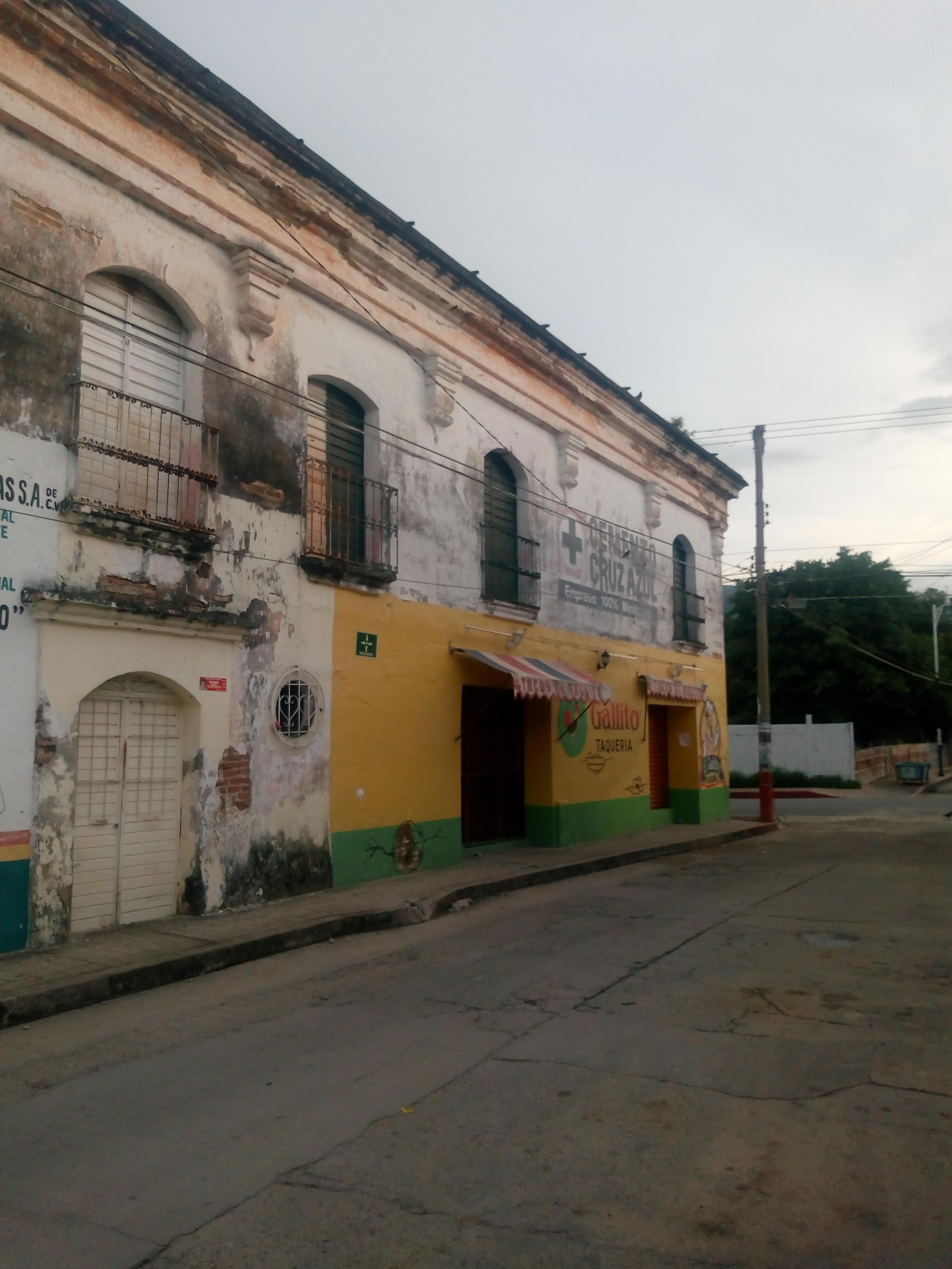 Taqueria El Gallito image 2