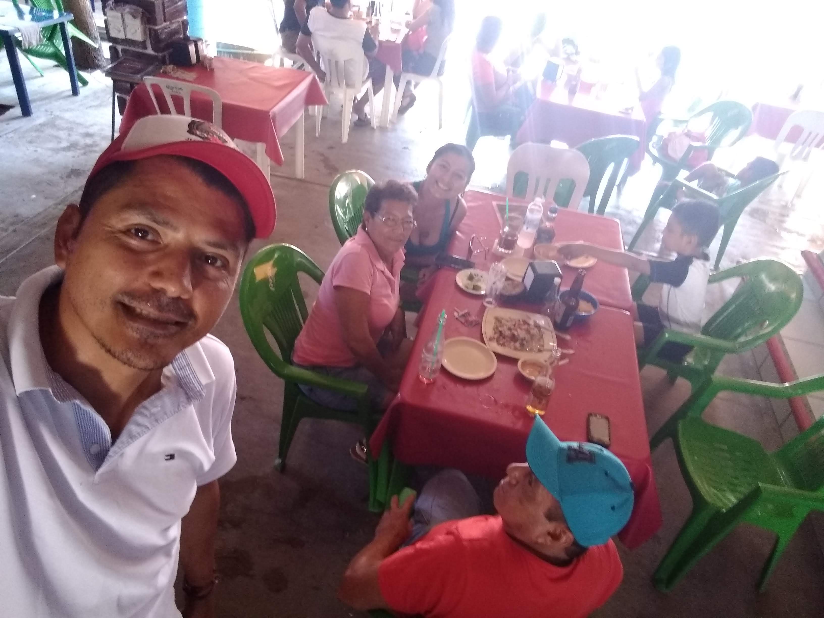 Restaurant de mariscos el carreton image 8