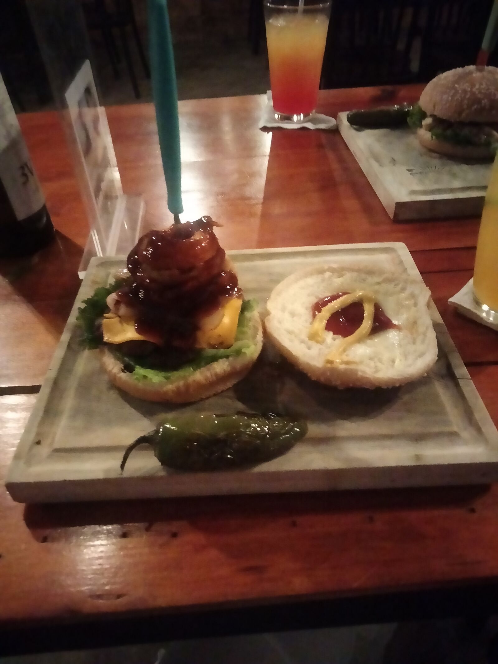 La Burguesa image 9