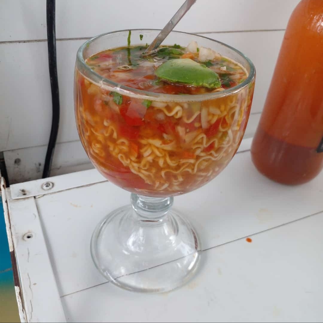 Mariscos La Ola Verde image 4