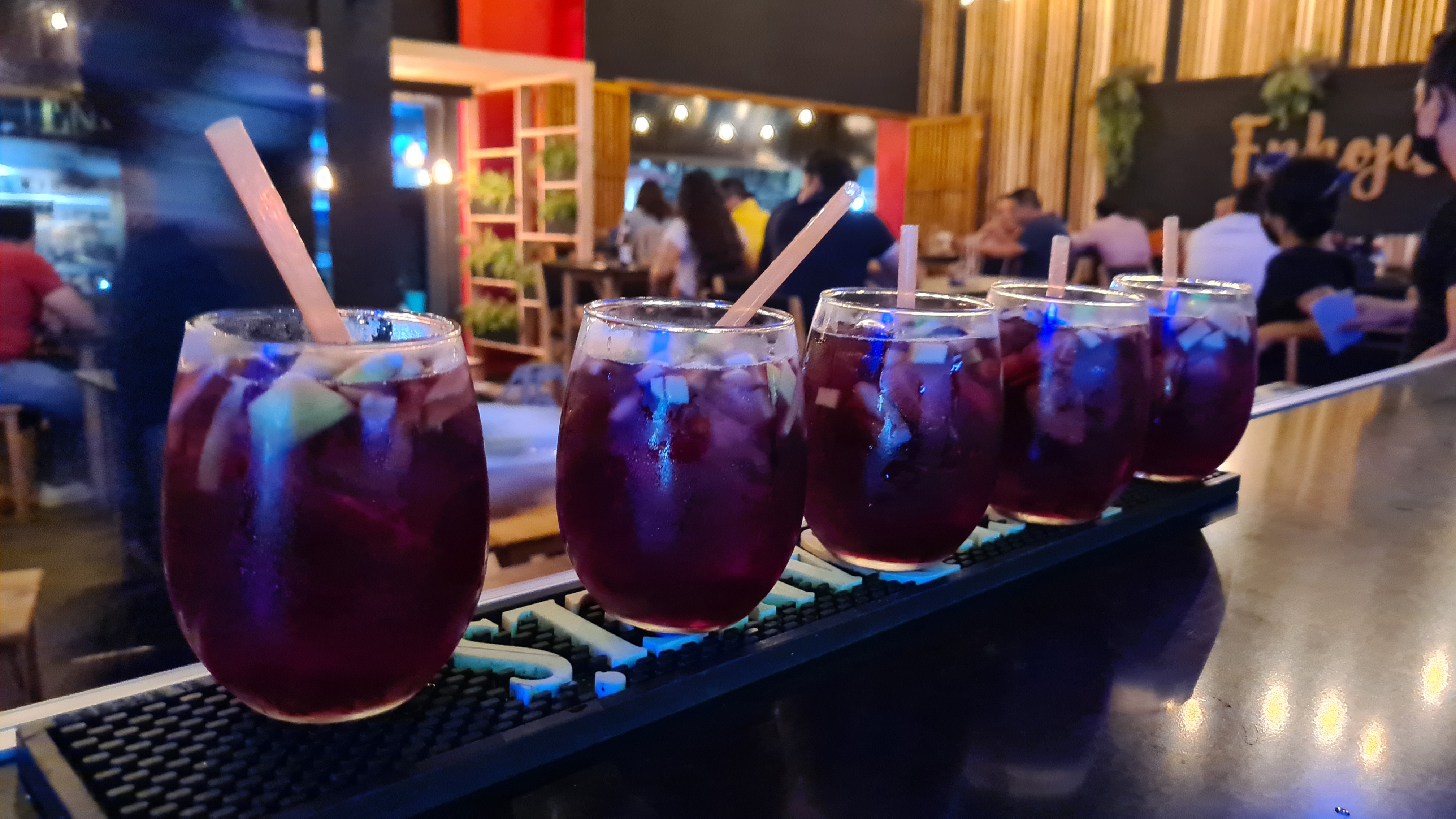 Enhojados Taco & Beer image 2