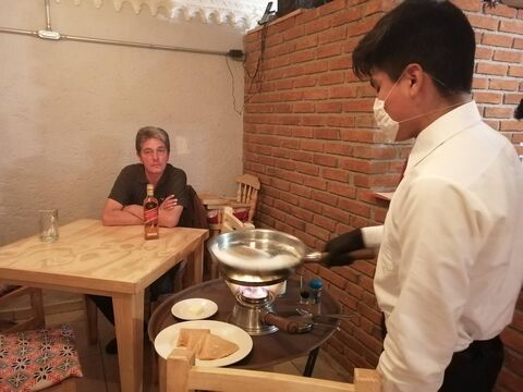 El taller textil restaurant & bar image 8