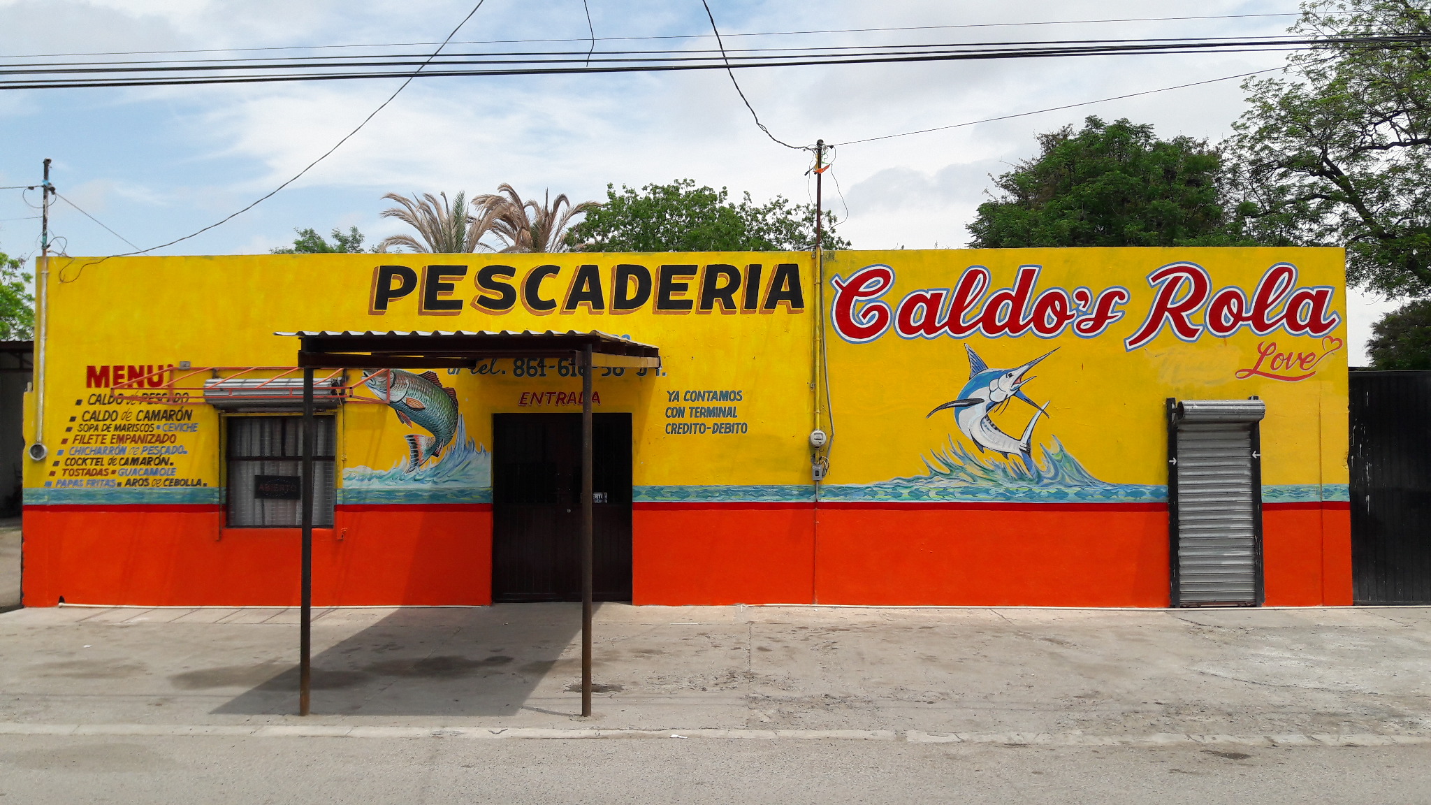 Pescaderia Caldo's Rola image 1