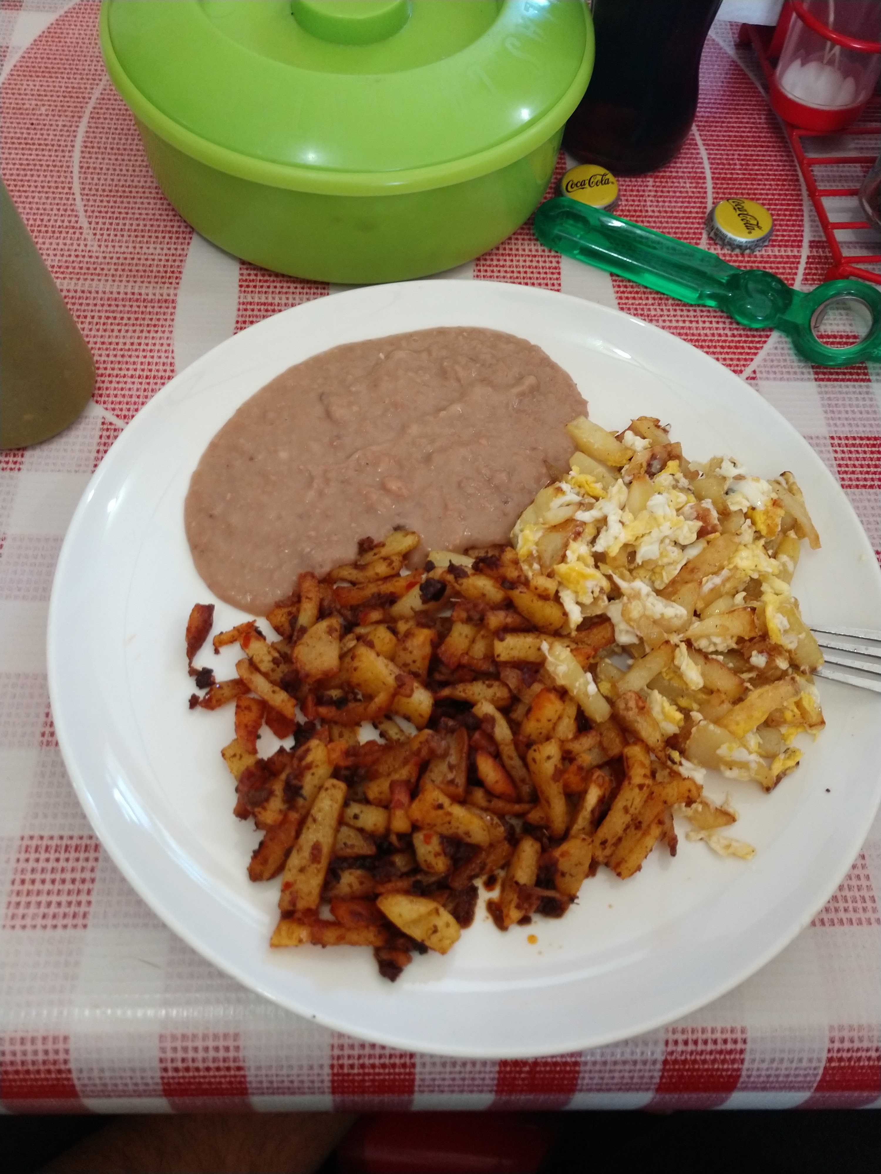 Almuerzos Doña Reyna image 2