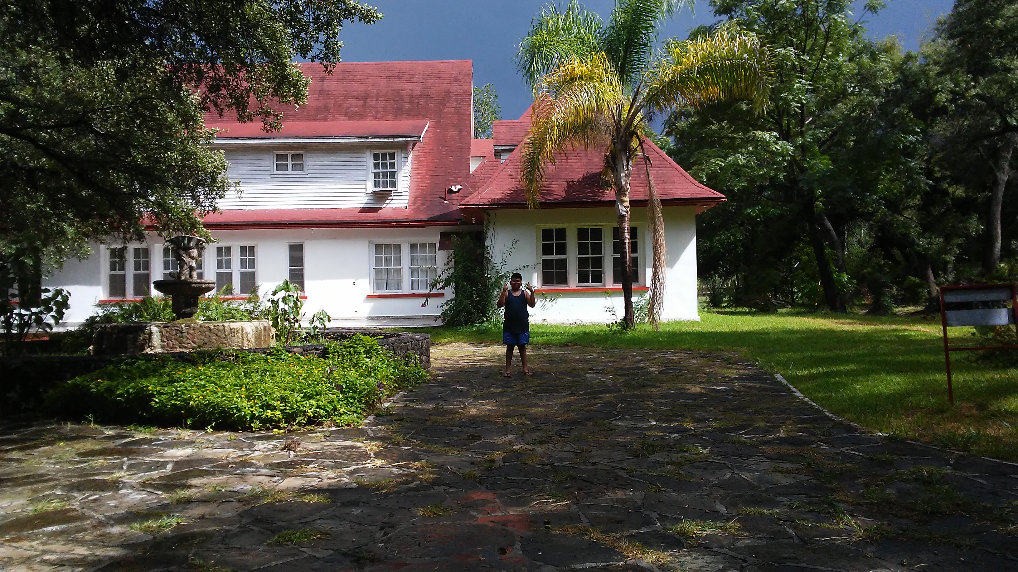 Aqui con Kiko image 3