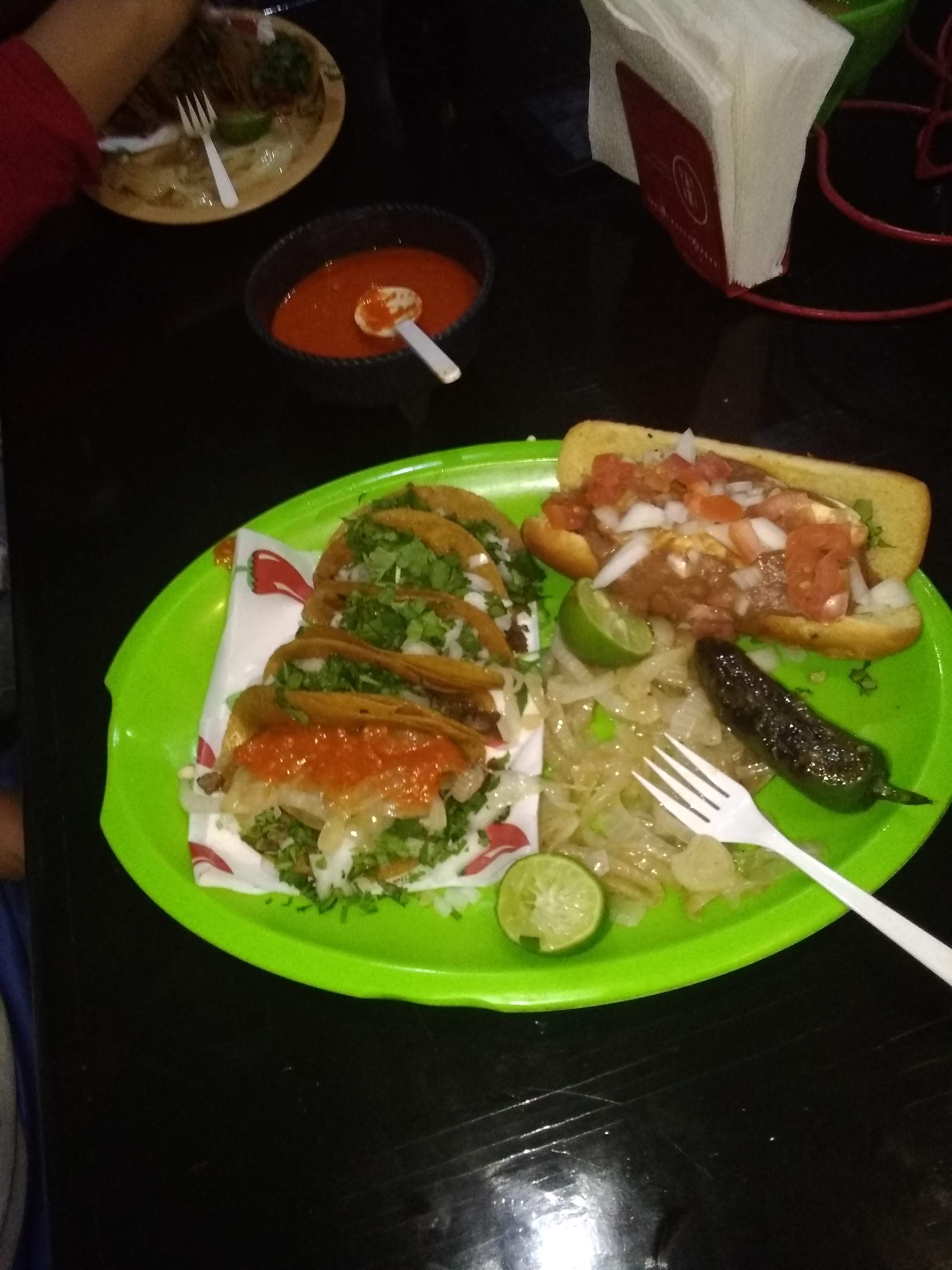 Aqui con Kiko image 9