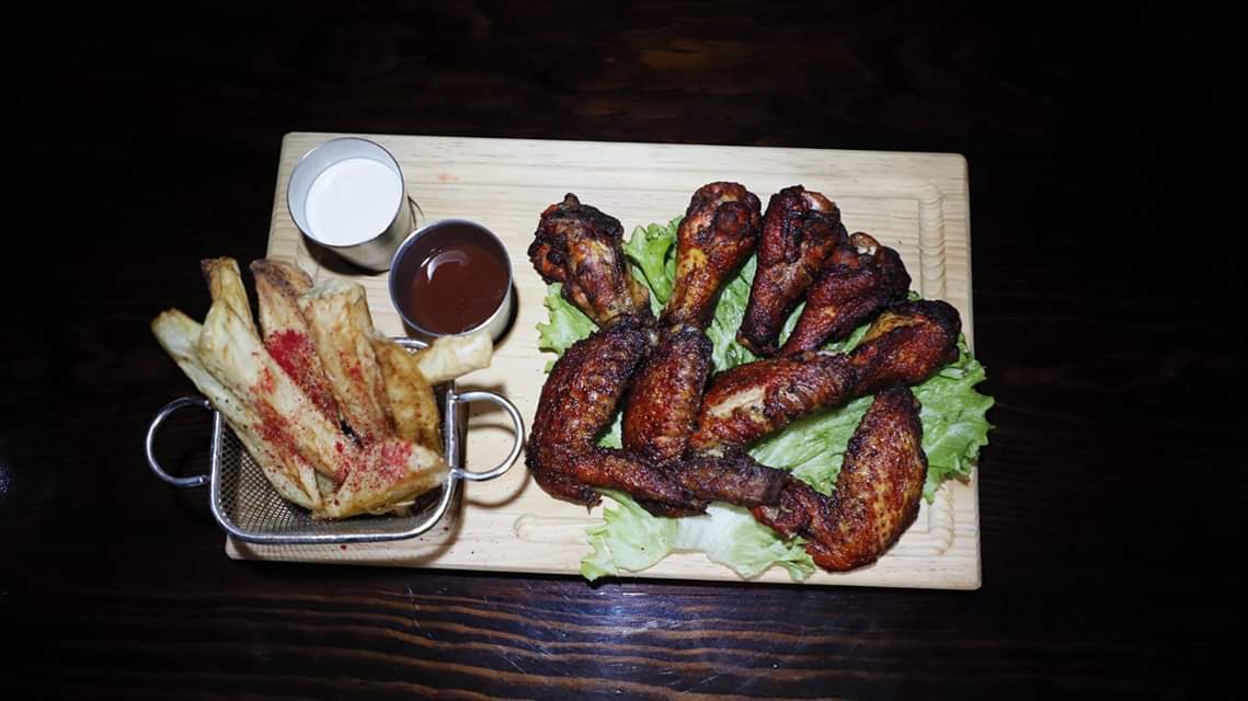 Barra Vieja Tacos, Alitas Y Parrilla image 7