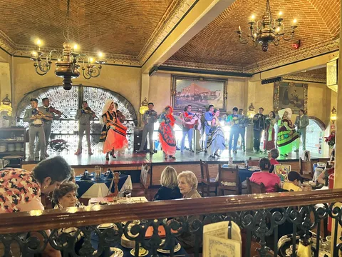 Enrique Restaurant image 3