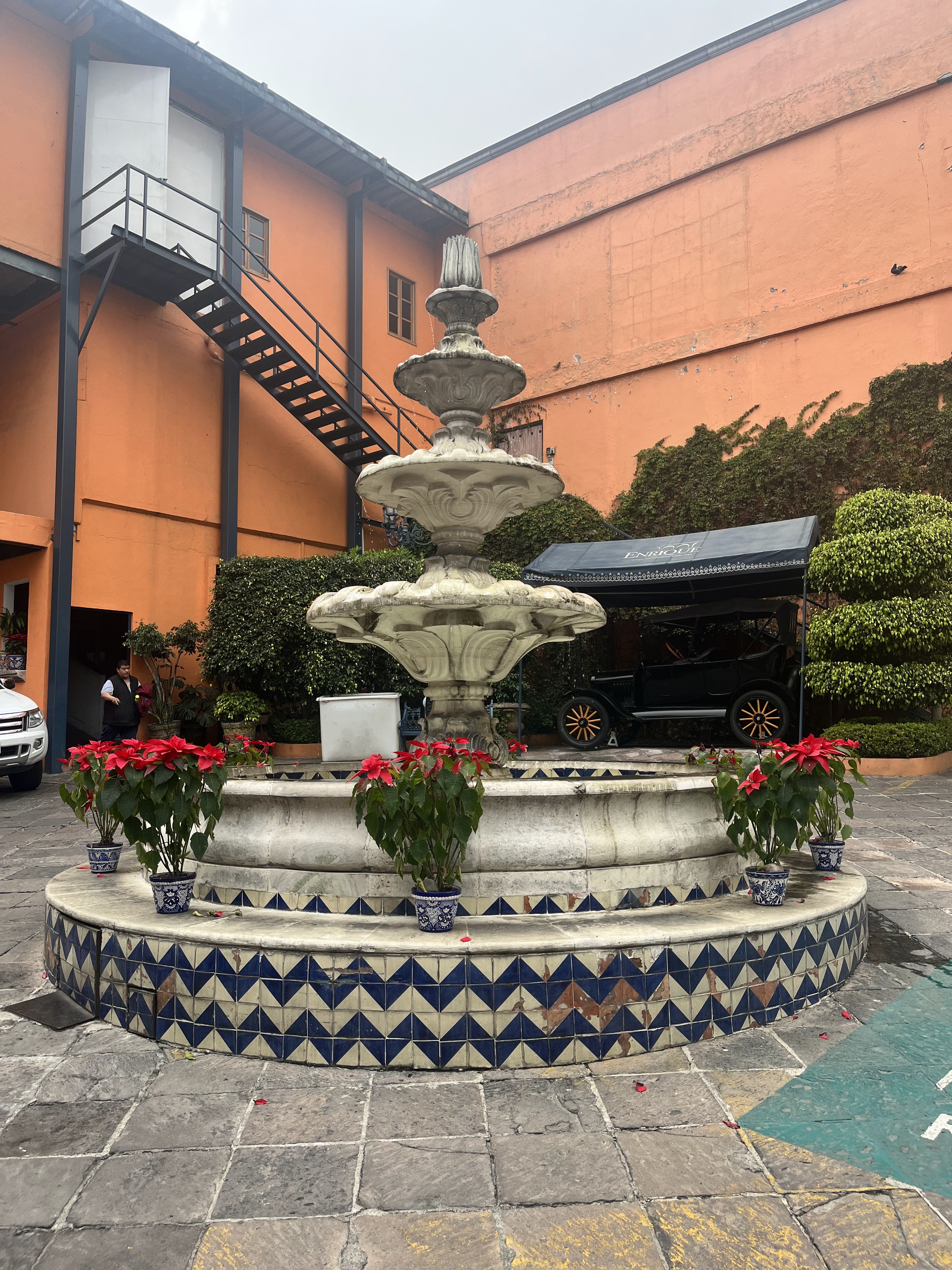 Enrique Restaurant image 4