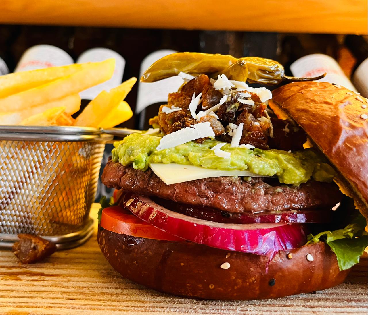 LEDUC 136 || Restaurante Familiar y Eventos image 2