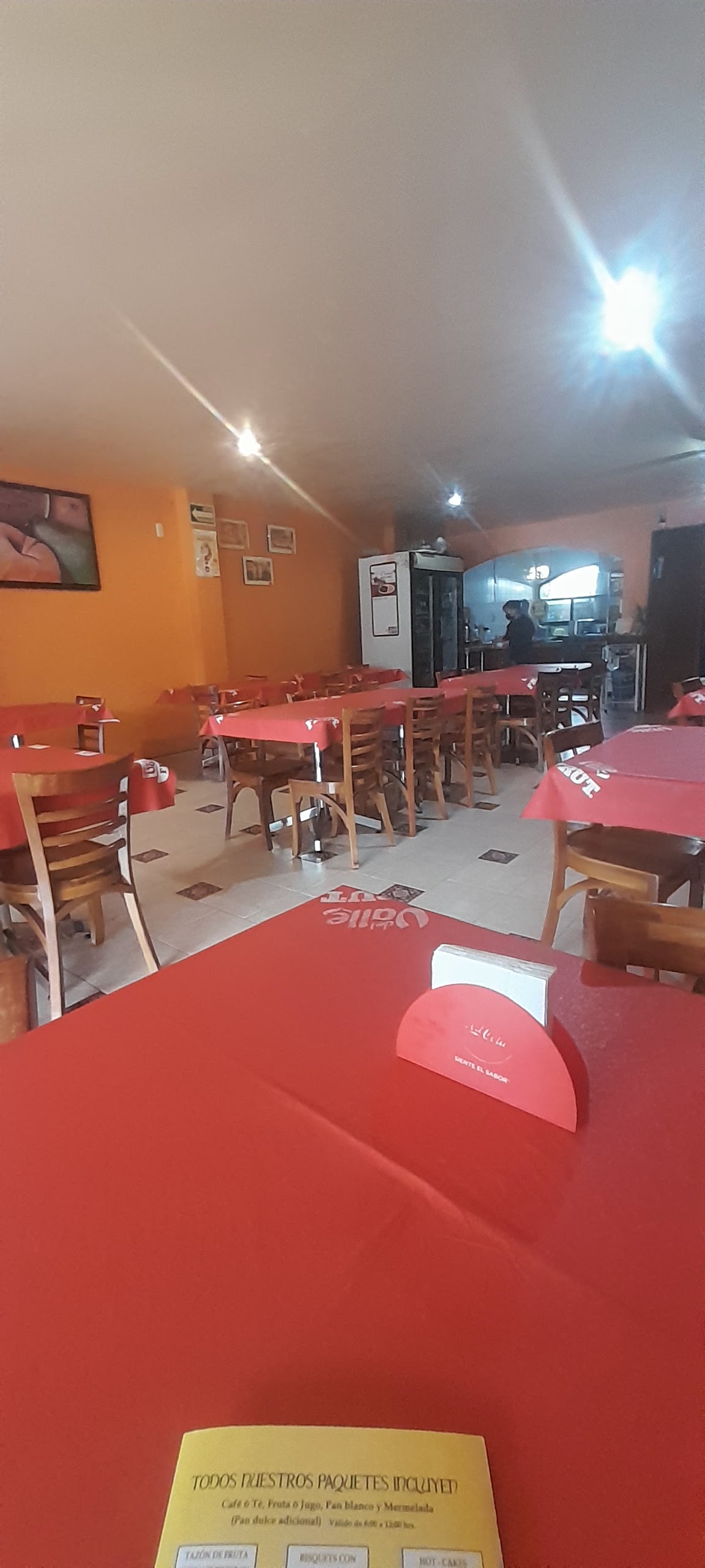 RESTAURANTE CASA CLARITA image 1