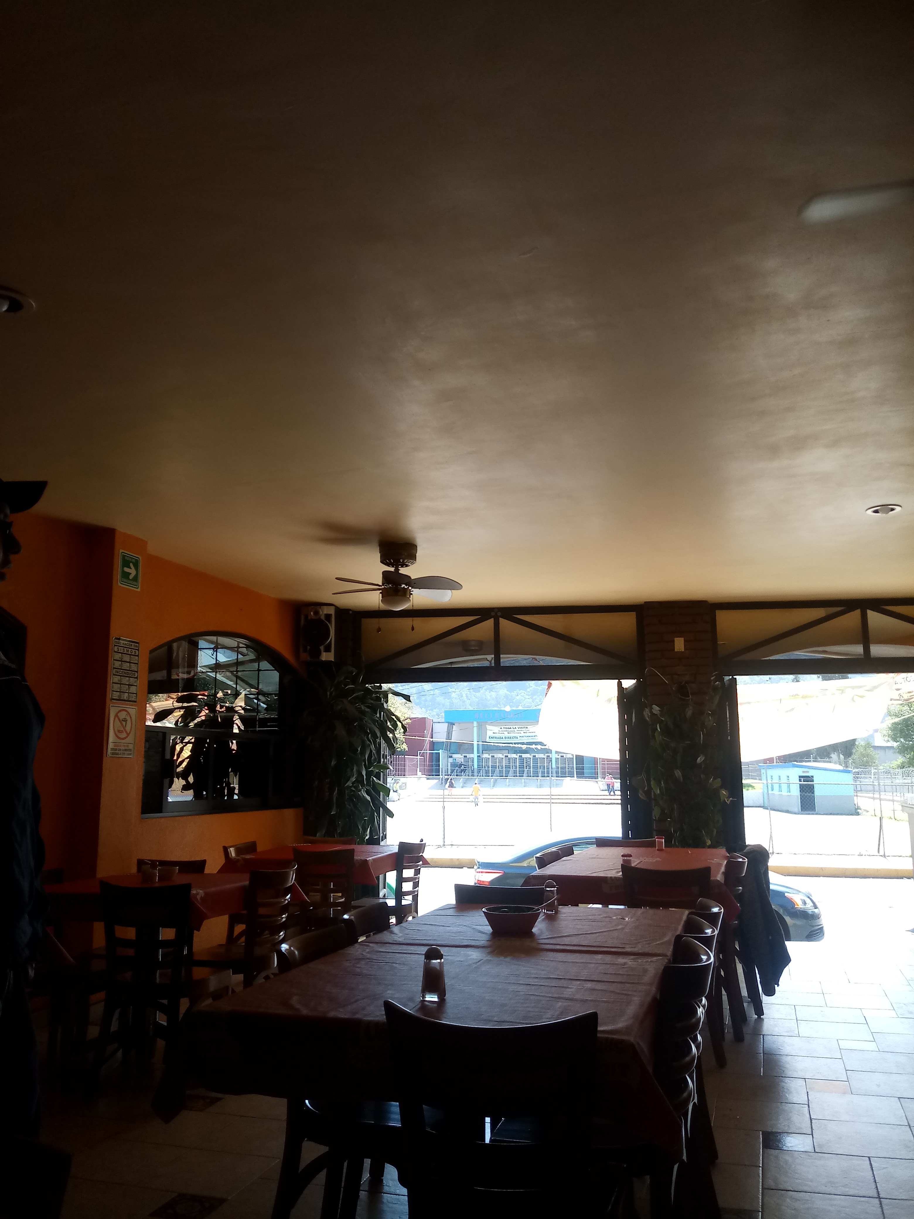 RESTAURANTE CASA CLARITA image 2